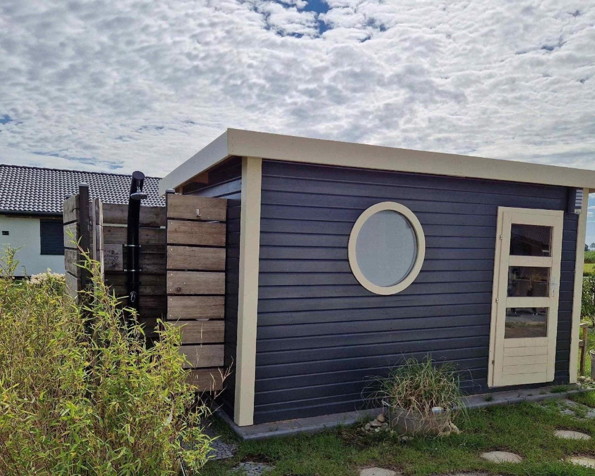 Ferienhaus mit Sauna im eigenen Garten