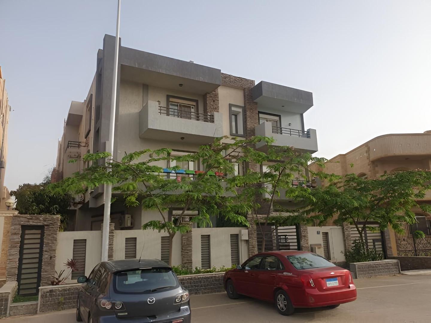Prime Garden-view 1BR in New Cairo