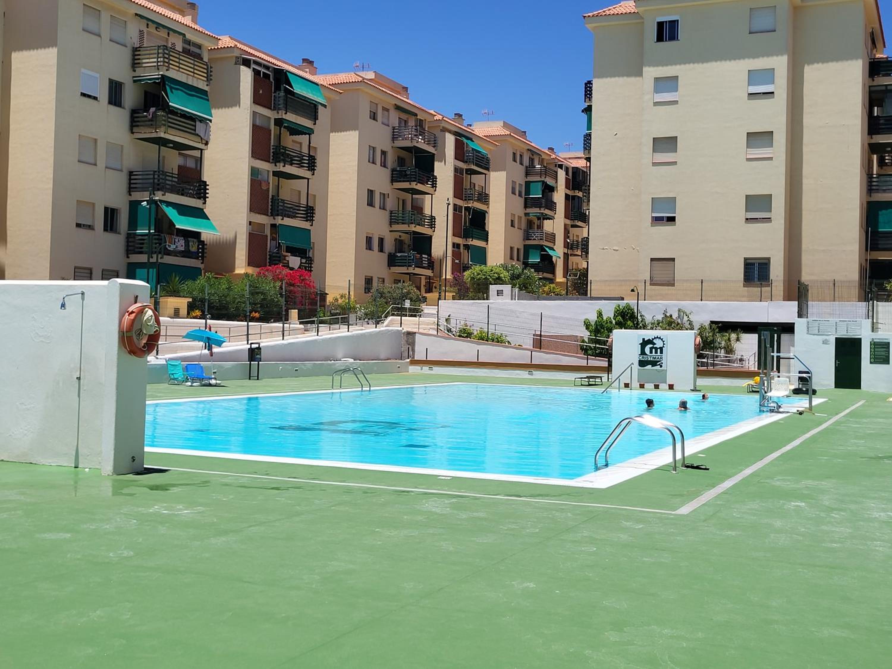 Cristimar Roja Beach