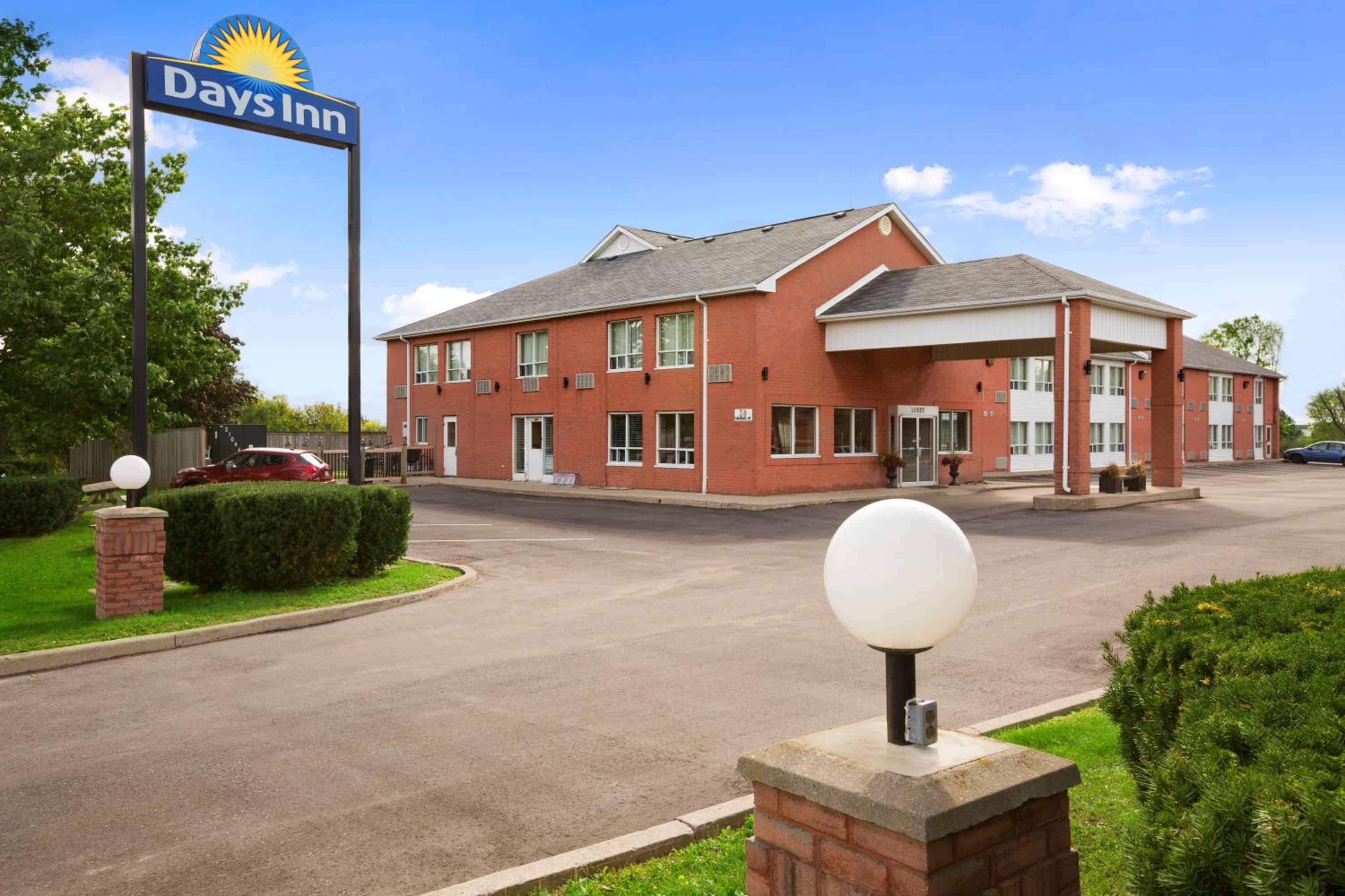 Days Inn by Wyndham Stouffville