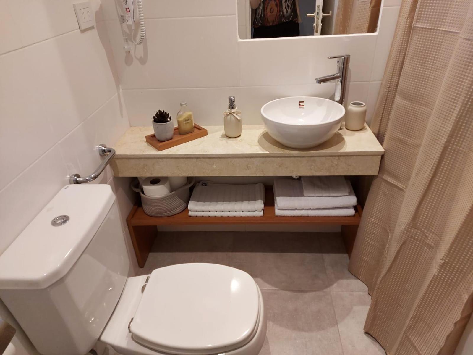 La Morada Rentals & Studio 44 - Centro Escobar- Parking con costo-