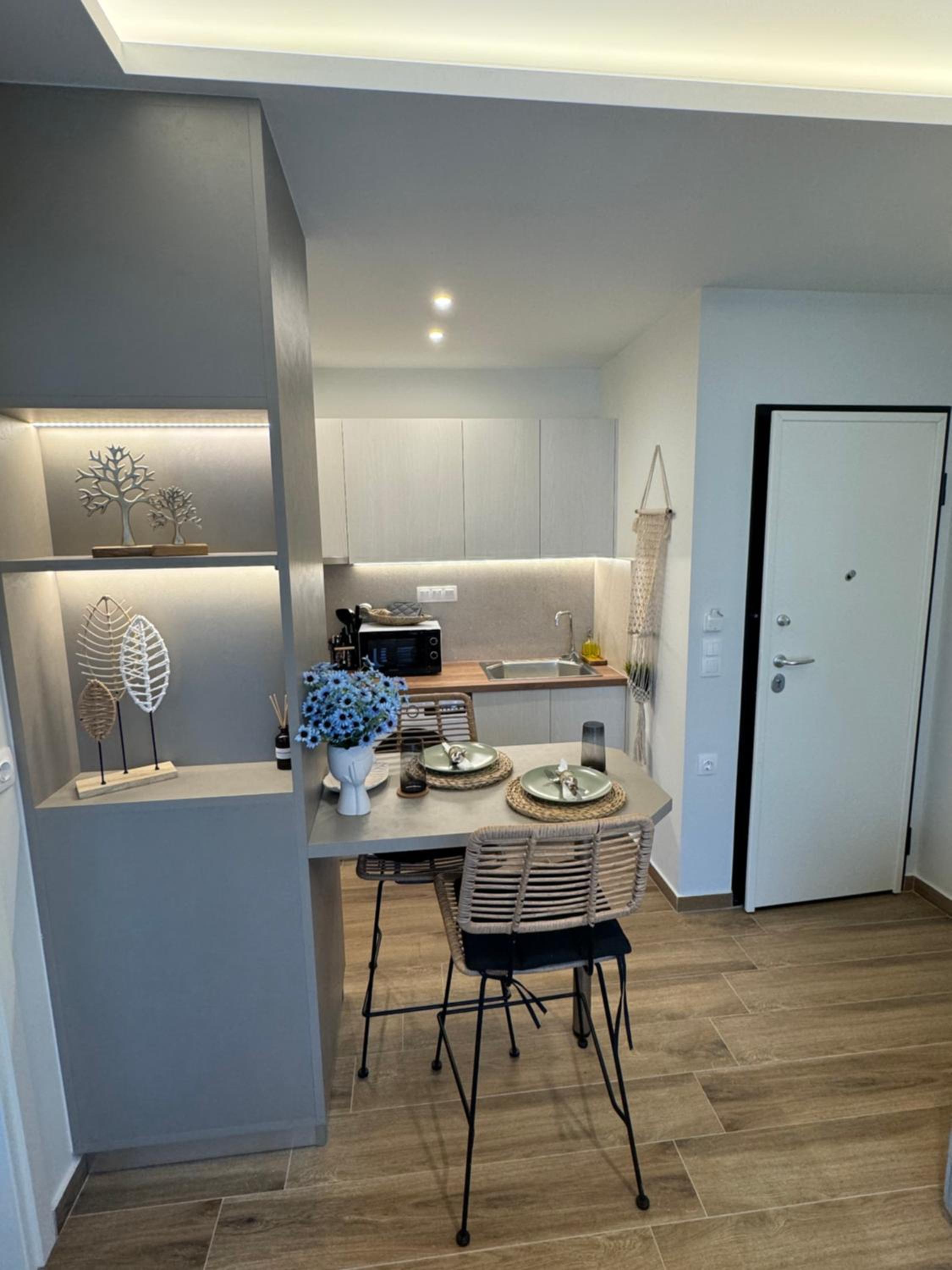 Hellenikon Suites