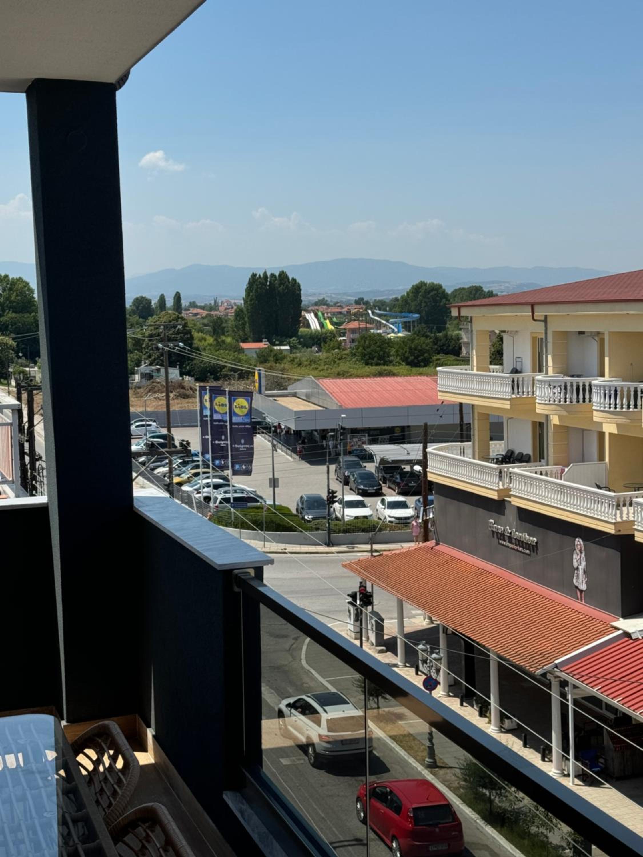 Hellenikon Suites