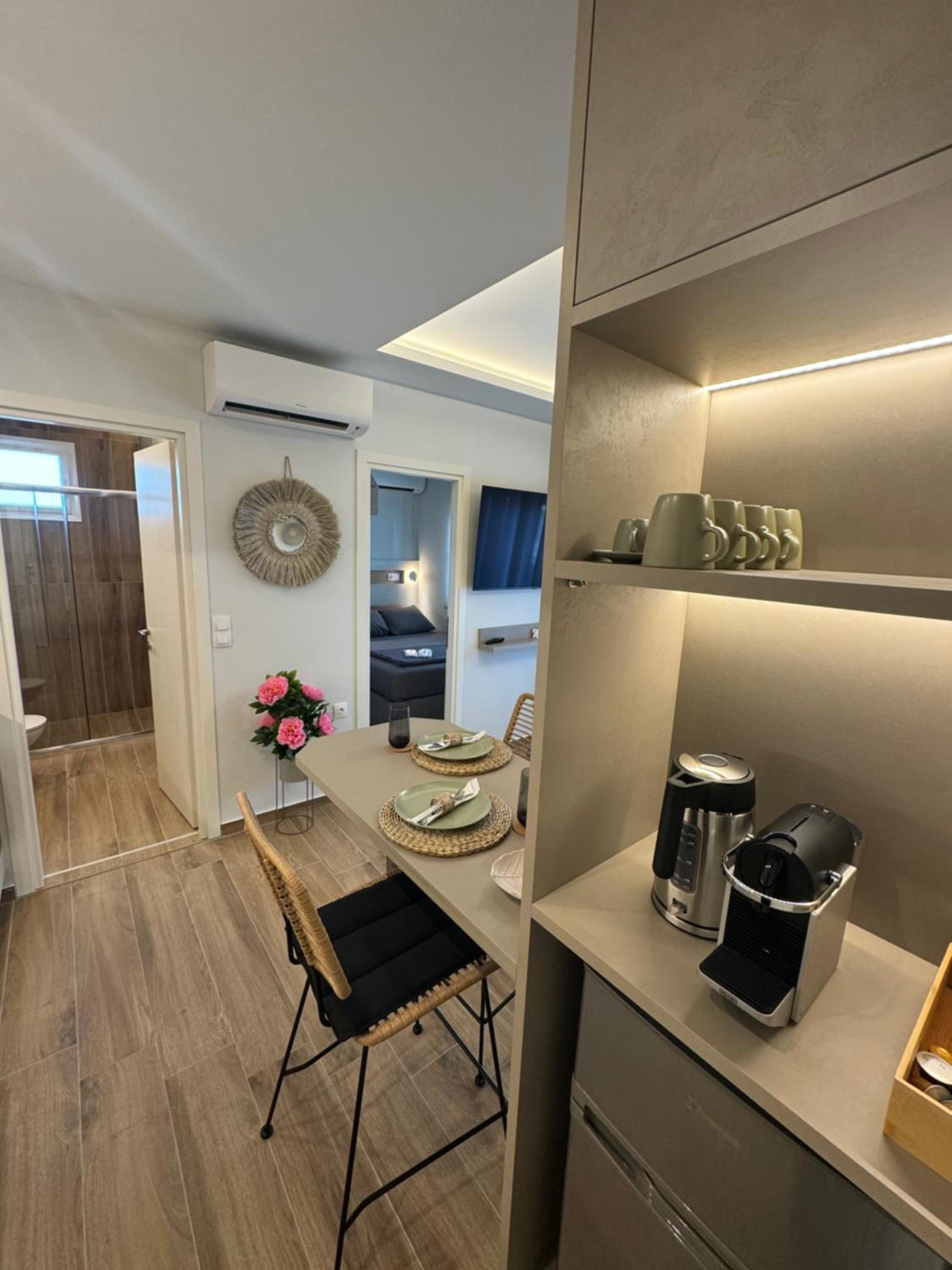 Hellenikon Suites