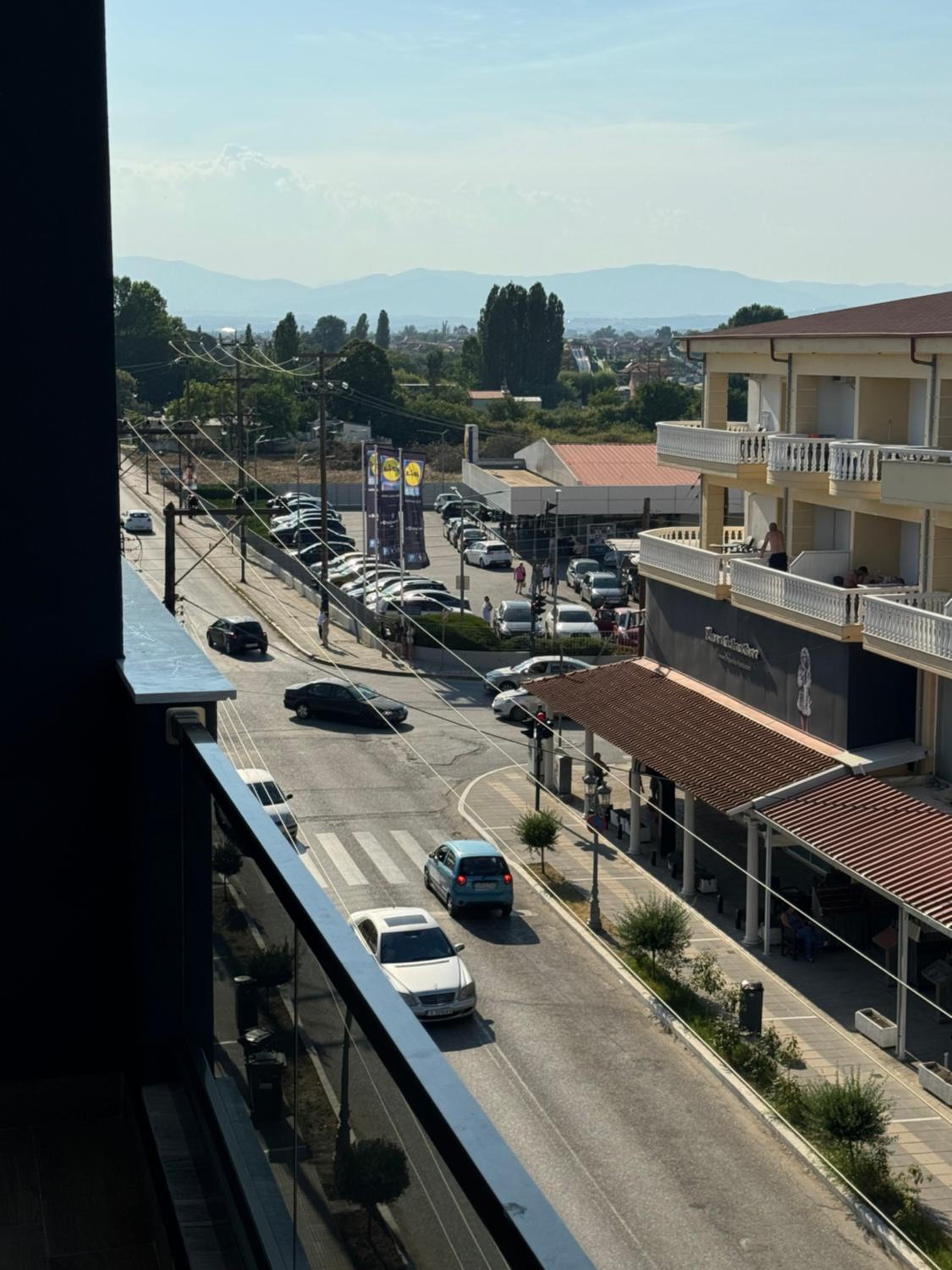 Hellenikon Suites