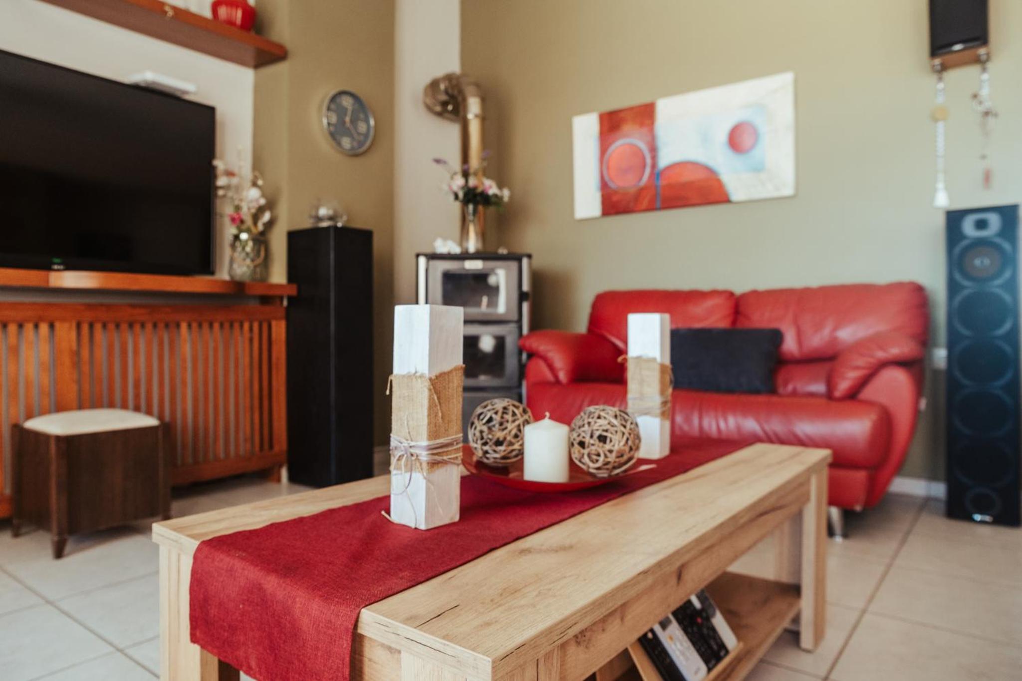 Sunny home crete photo 4