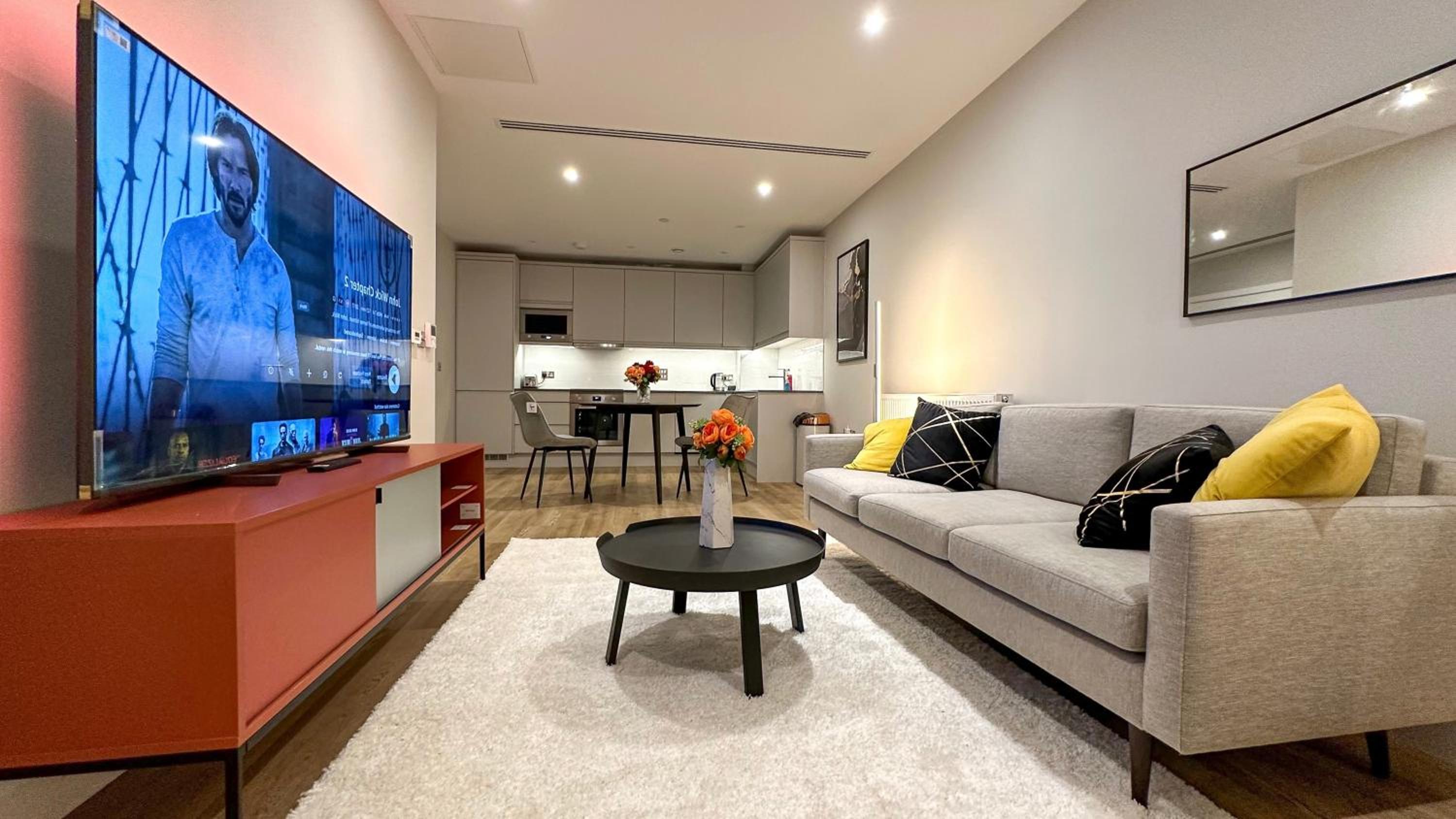 Rare Duplex 2B3B Modern 1GB Wifi - LuxuryLondonStays