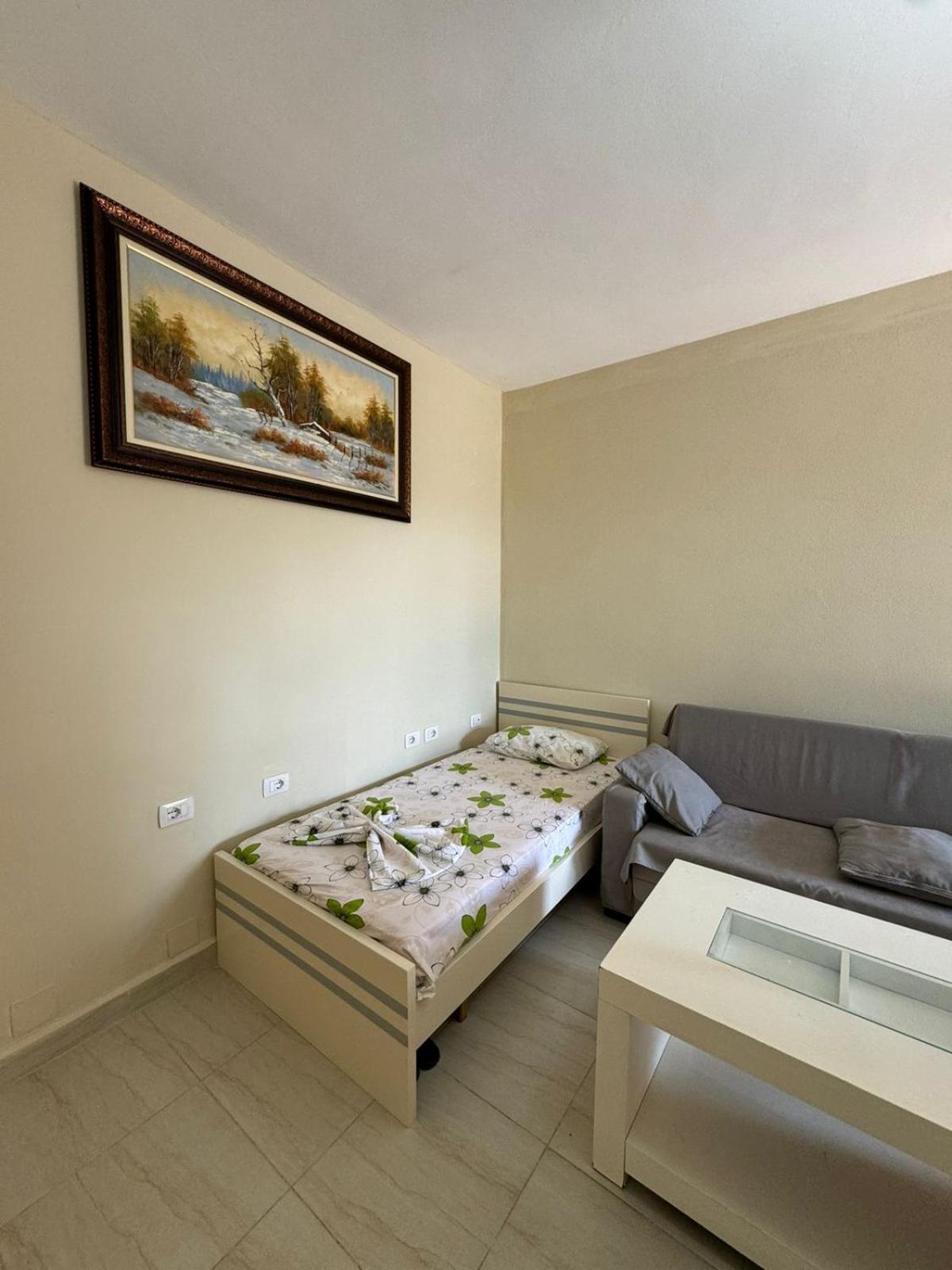 Miri Apartments Sarande