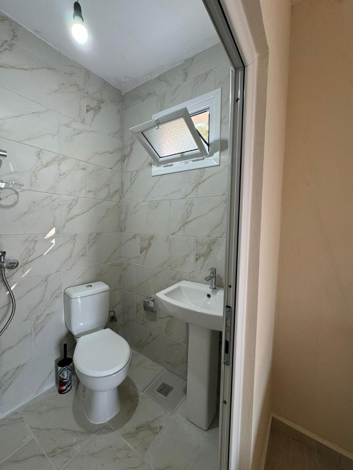 Miri Apartments Sarande