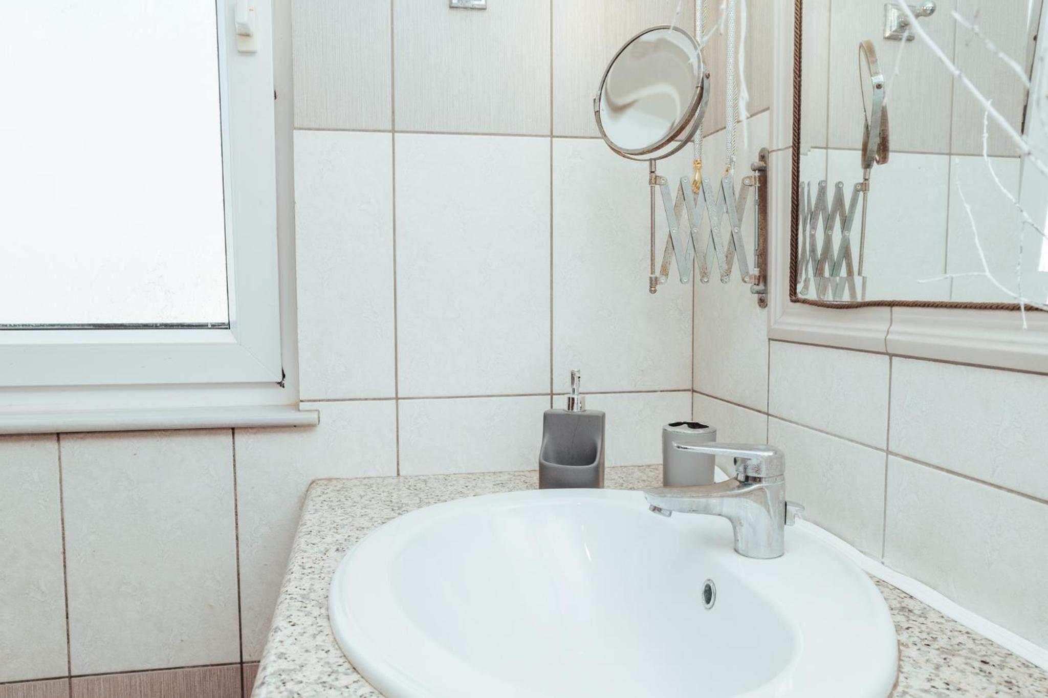 Sunny home crete photo 3