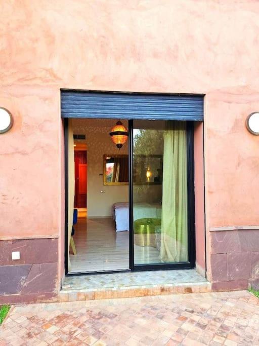 Luxury villa in Marrakech view 5