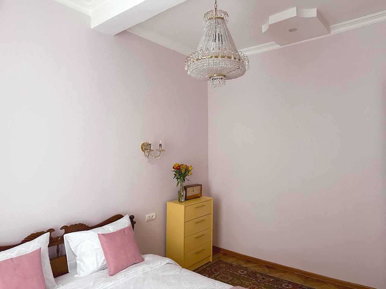 Your Cascade Home: In Yerevan Heart