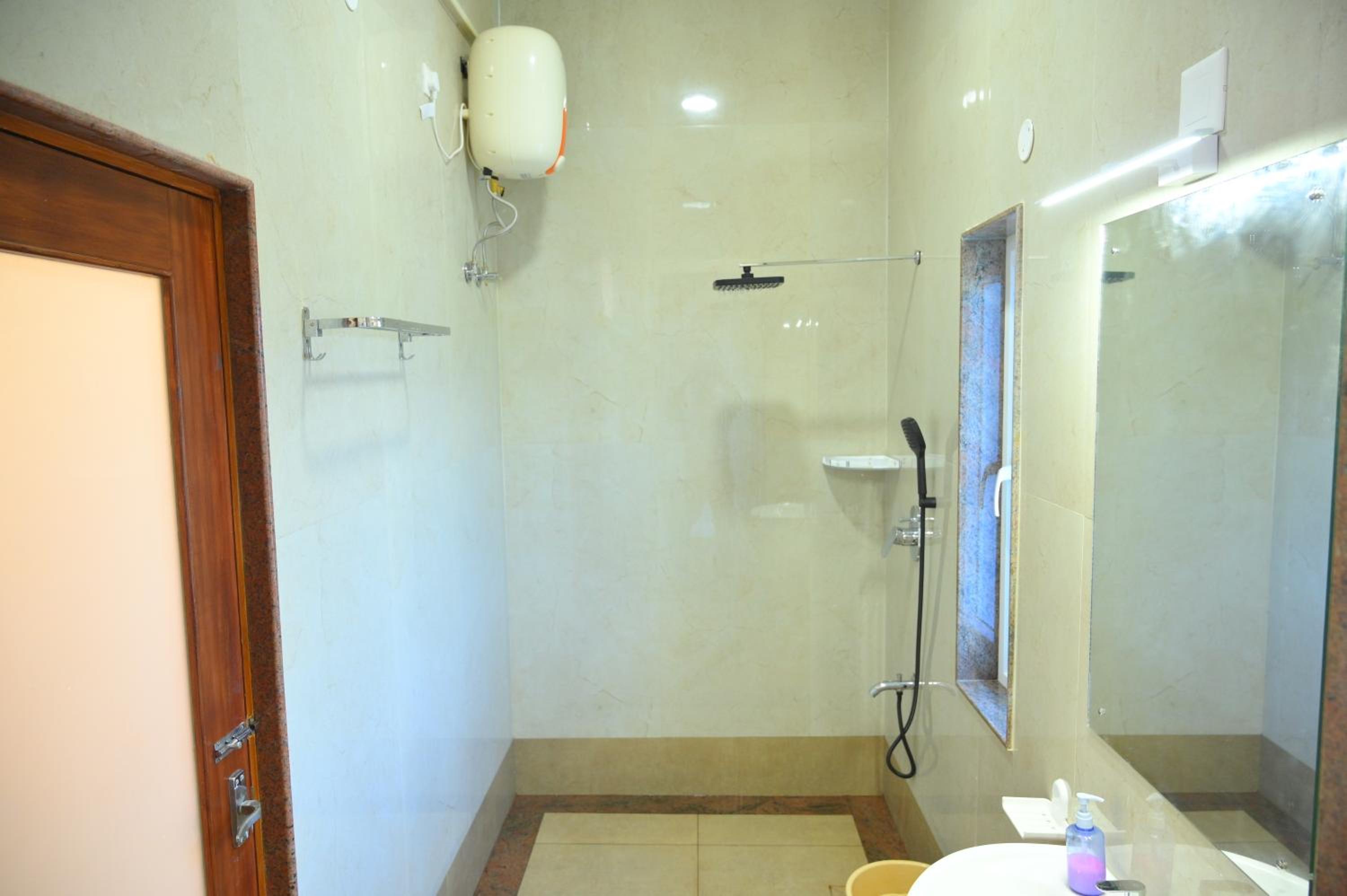 Villa Happiness - The Luxury Villa with Private Pool