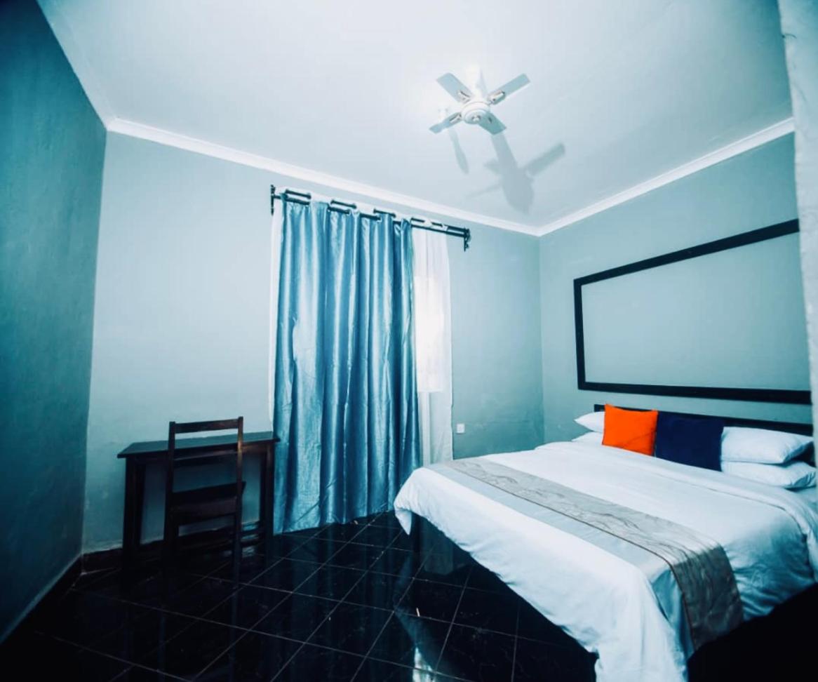 Jasmine's SnowPeak apartments - Kilimanjaro view 3