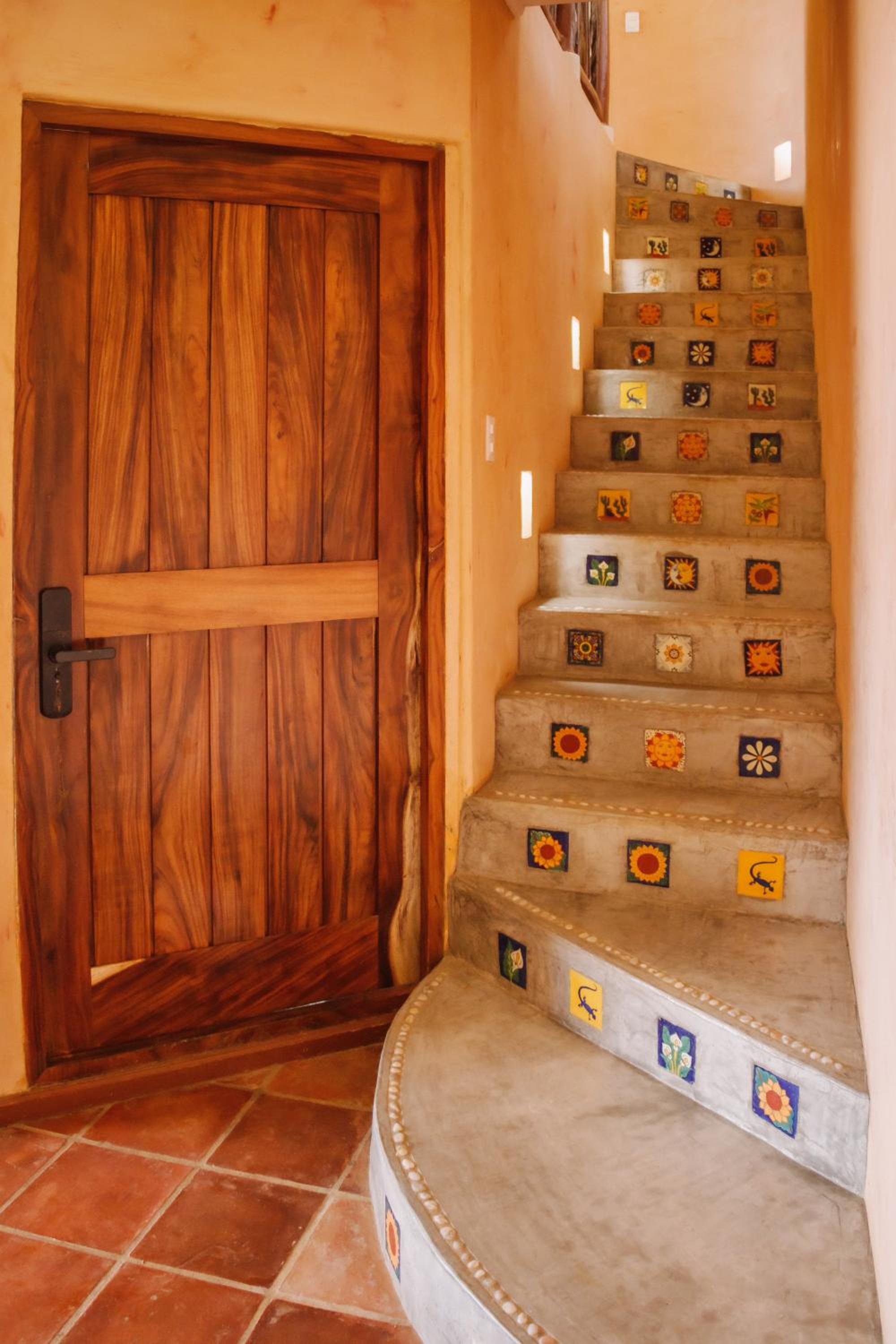 Photo 32
