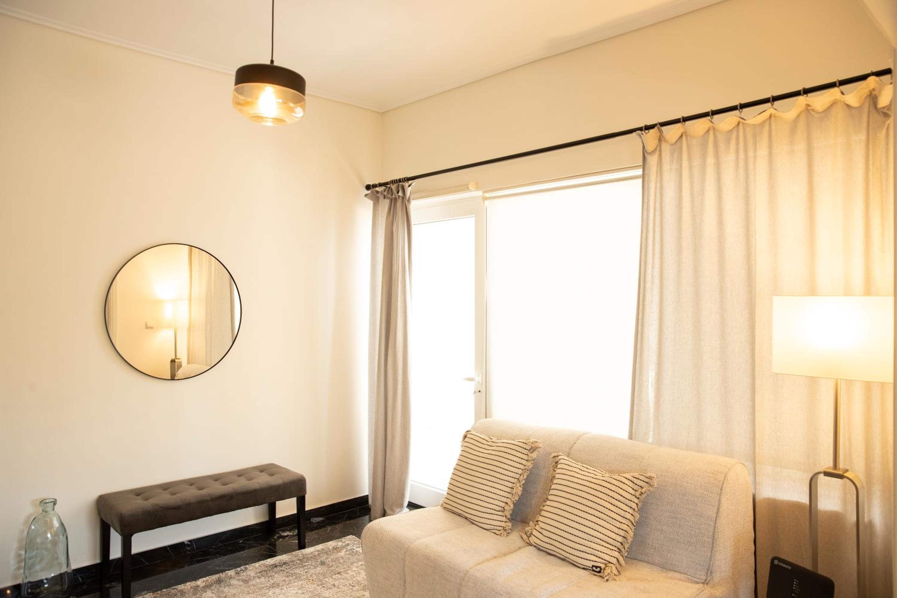 Spacious Glyfada Golf 4BR -Near Beach + Shops