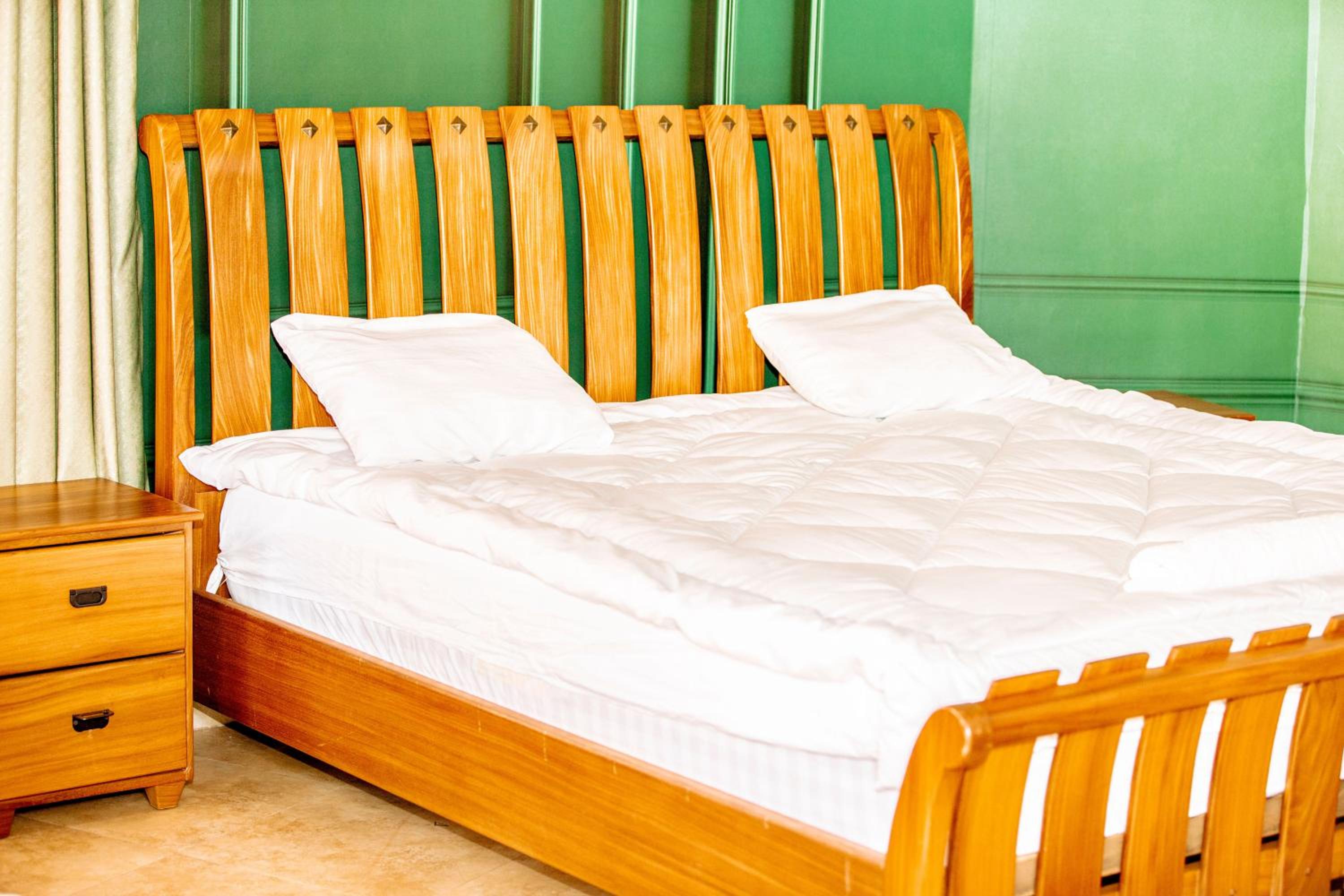 Uzeema Villa, Great for Big Families, Save More!!