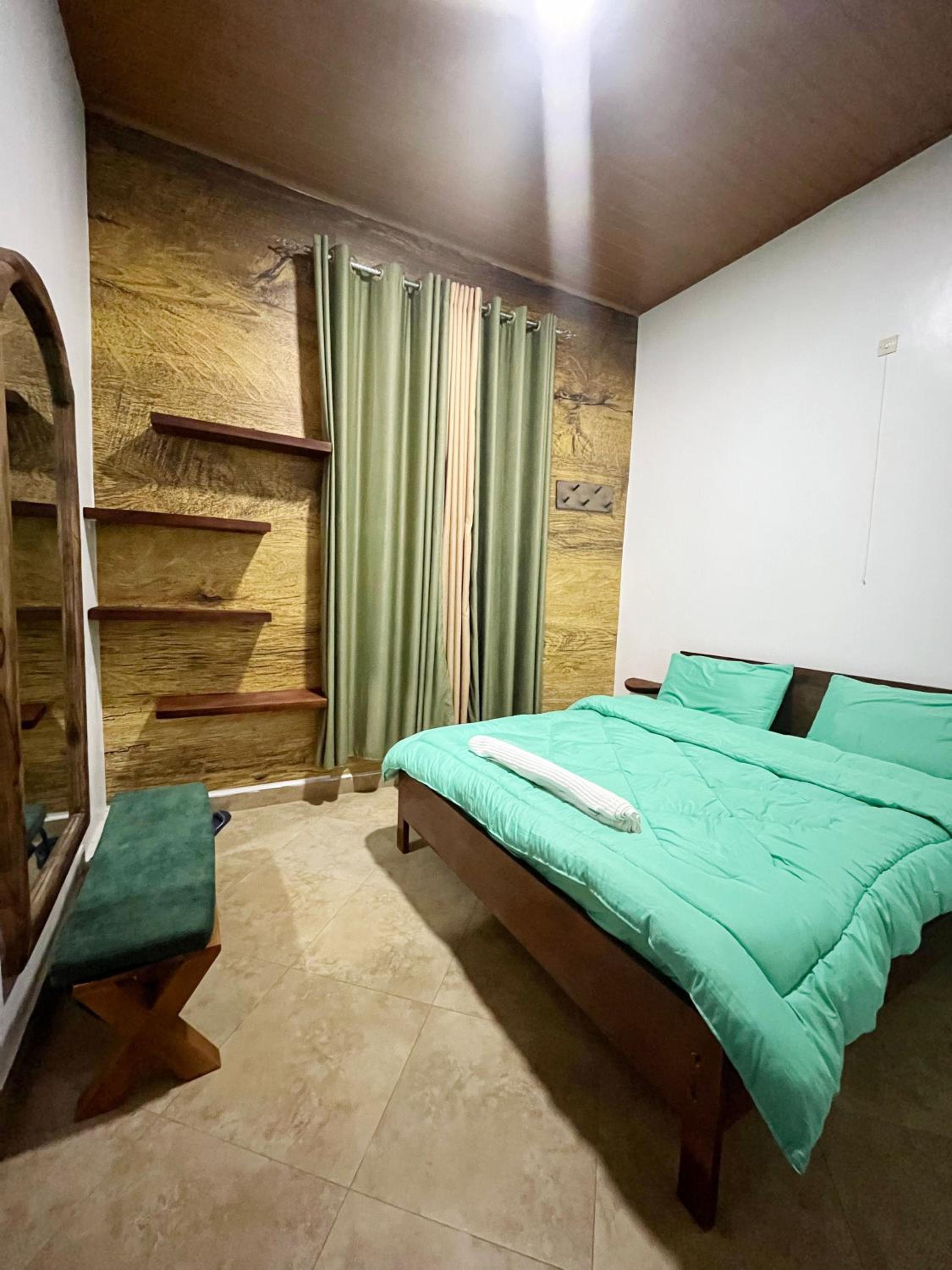 Uzeema Villa, Great for Big Families, Save More!!