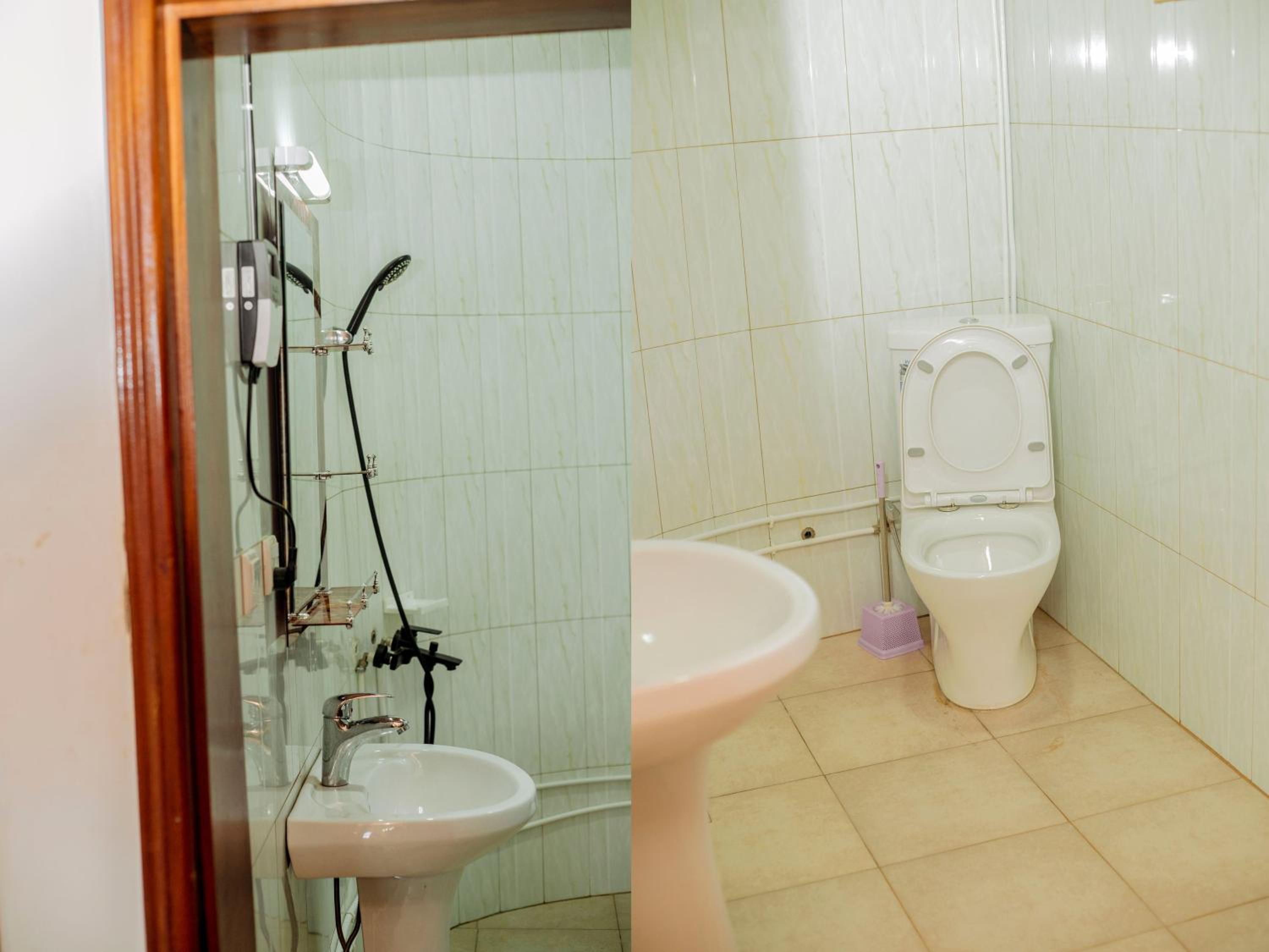 Uzeema Villa, Great for Big Families, Save More!!