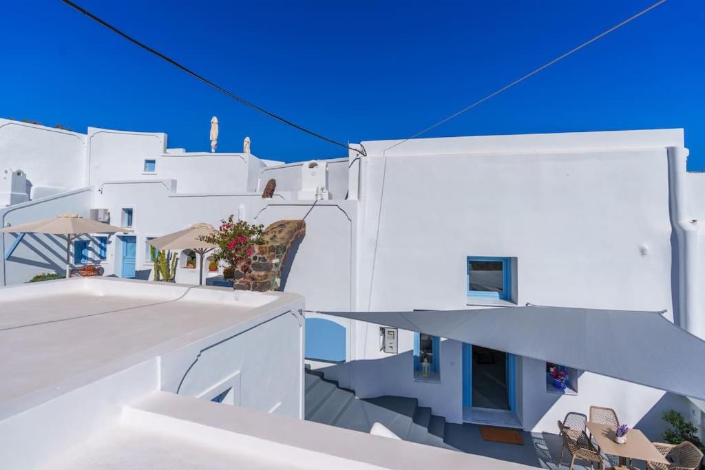 Crown Cactus Cave Suite