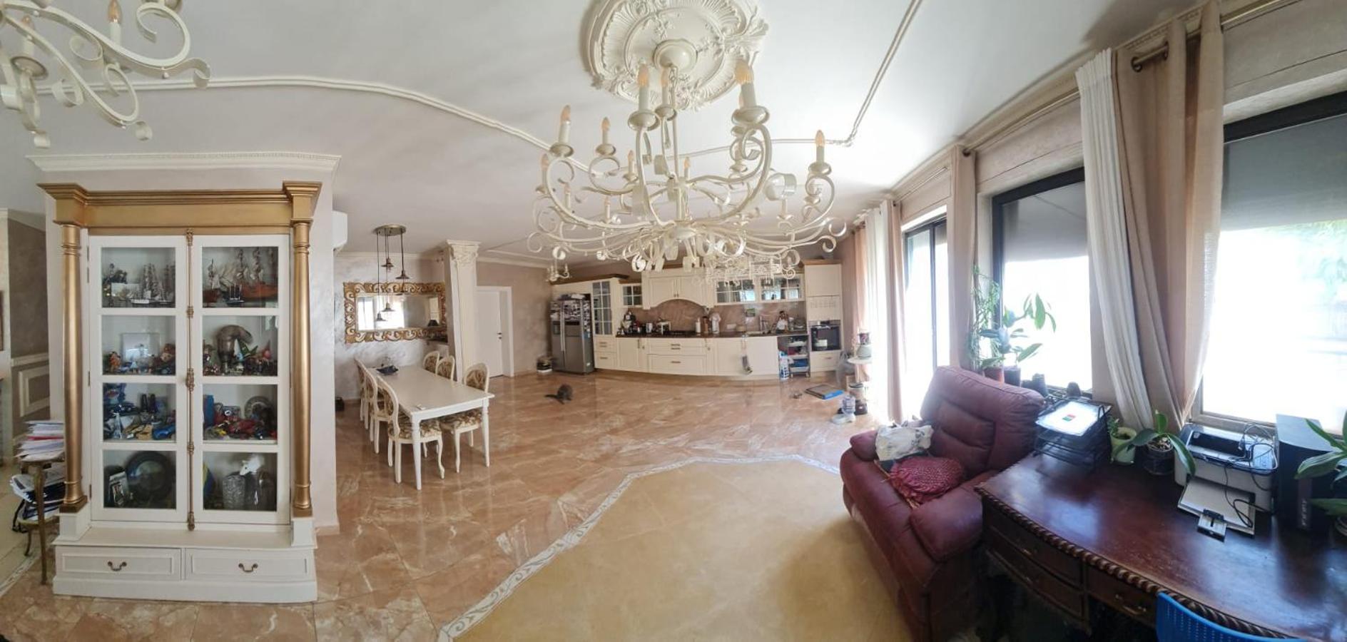Villa Luxury Dreams view 2