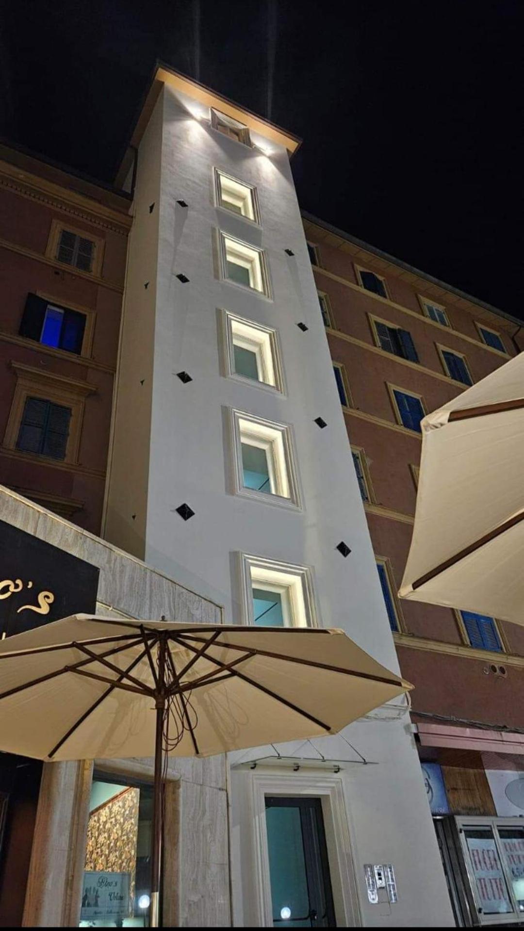 Fiuggiamo House