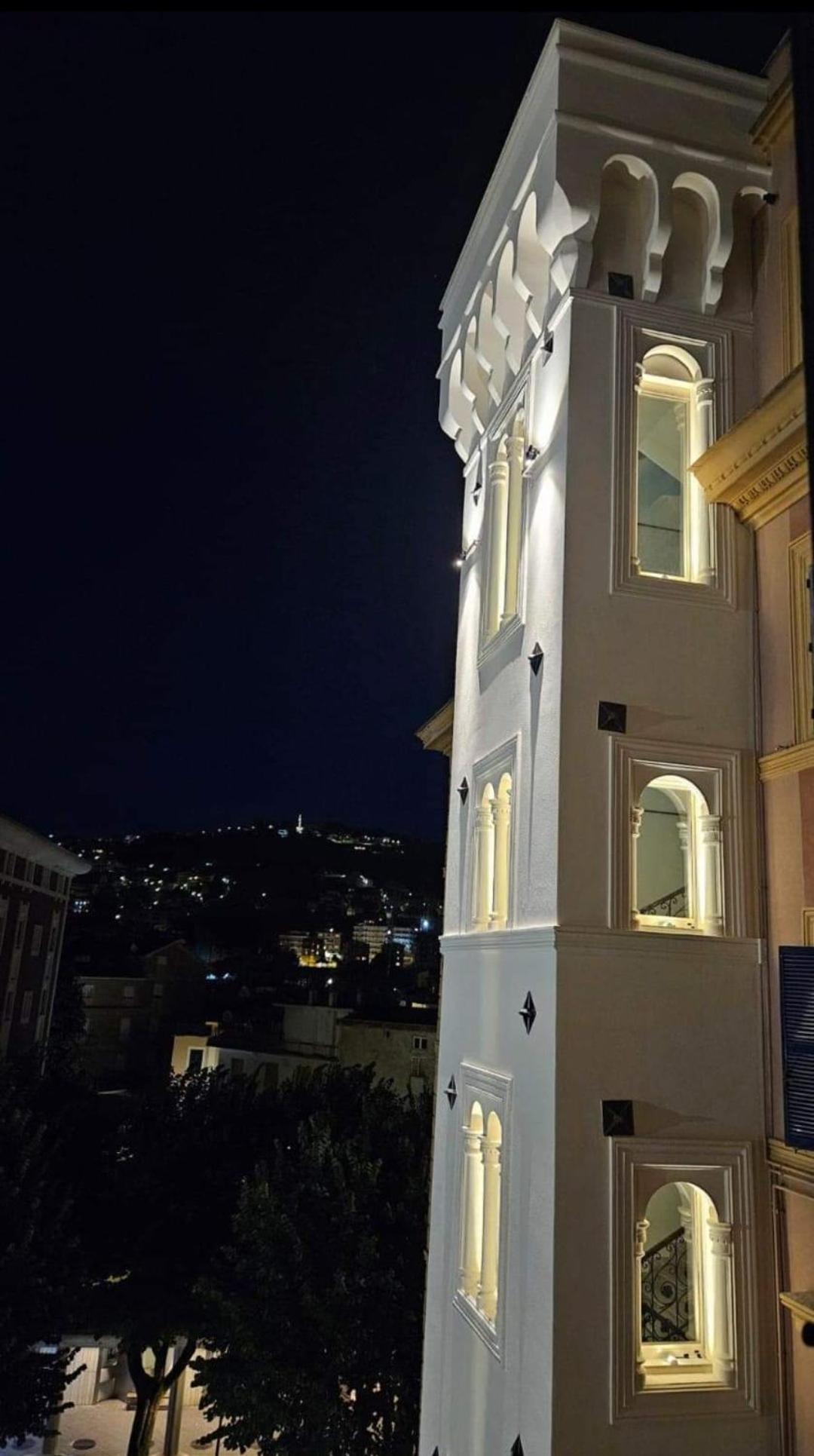 Fiuggiamo House