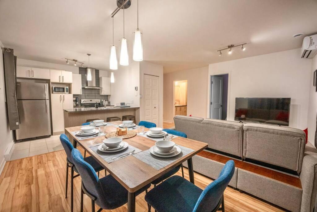 Modern 3BR 4beds apartment AC WiFi Free Parking