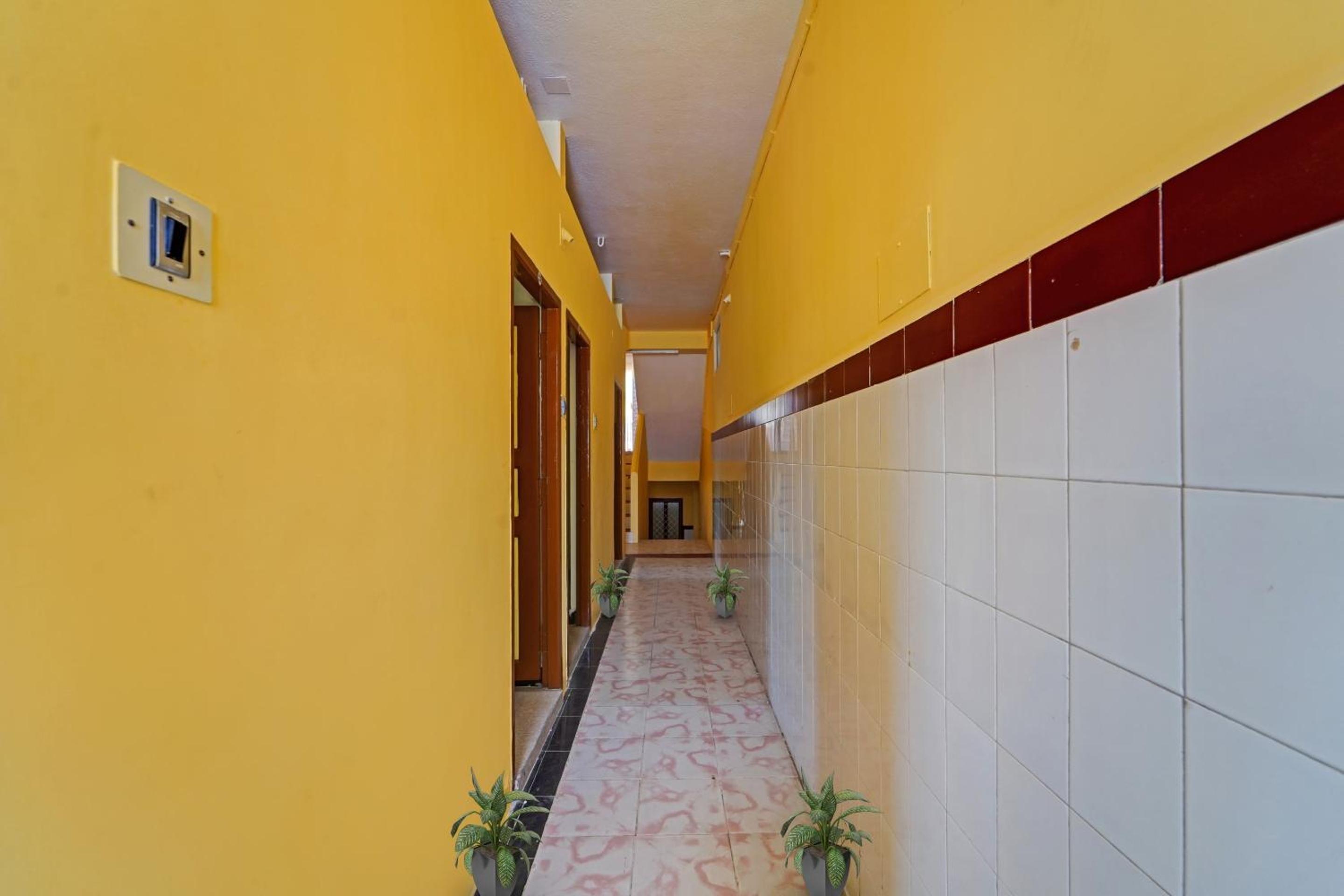 SPOT ON Sri Sakthi Guest House view 2