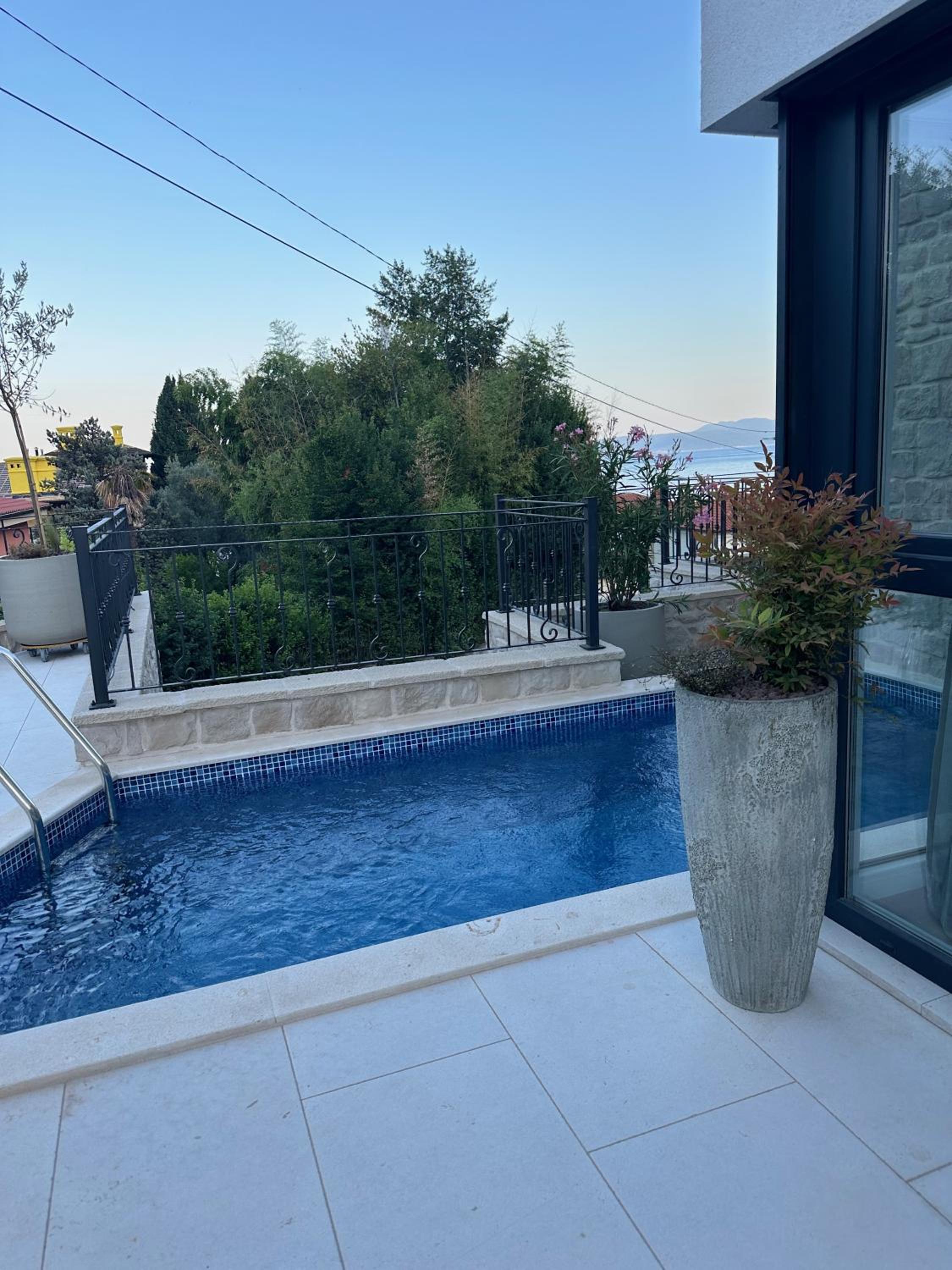 Aura Adriatica Onyx - Luxury Apartment, private pool, sea view, parking