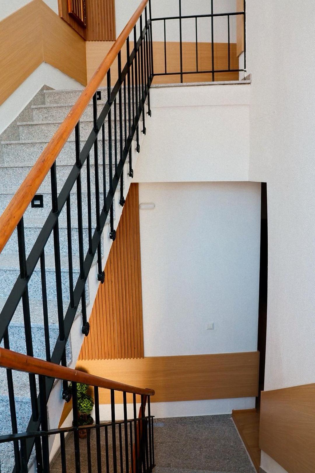 Apartments and rooms Monaco