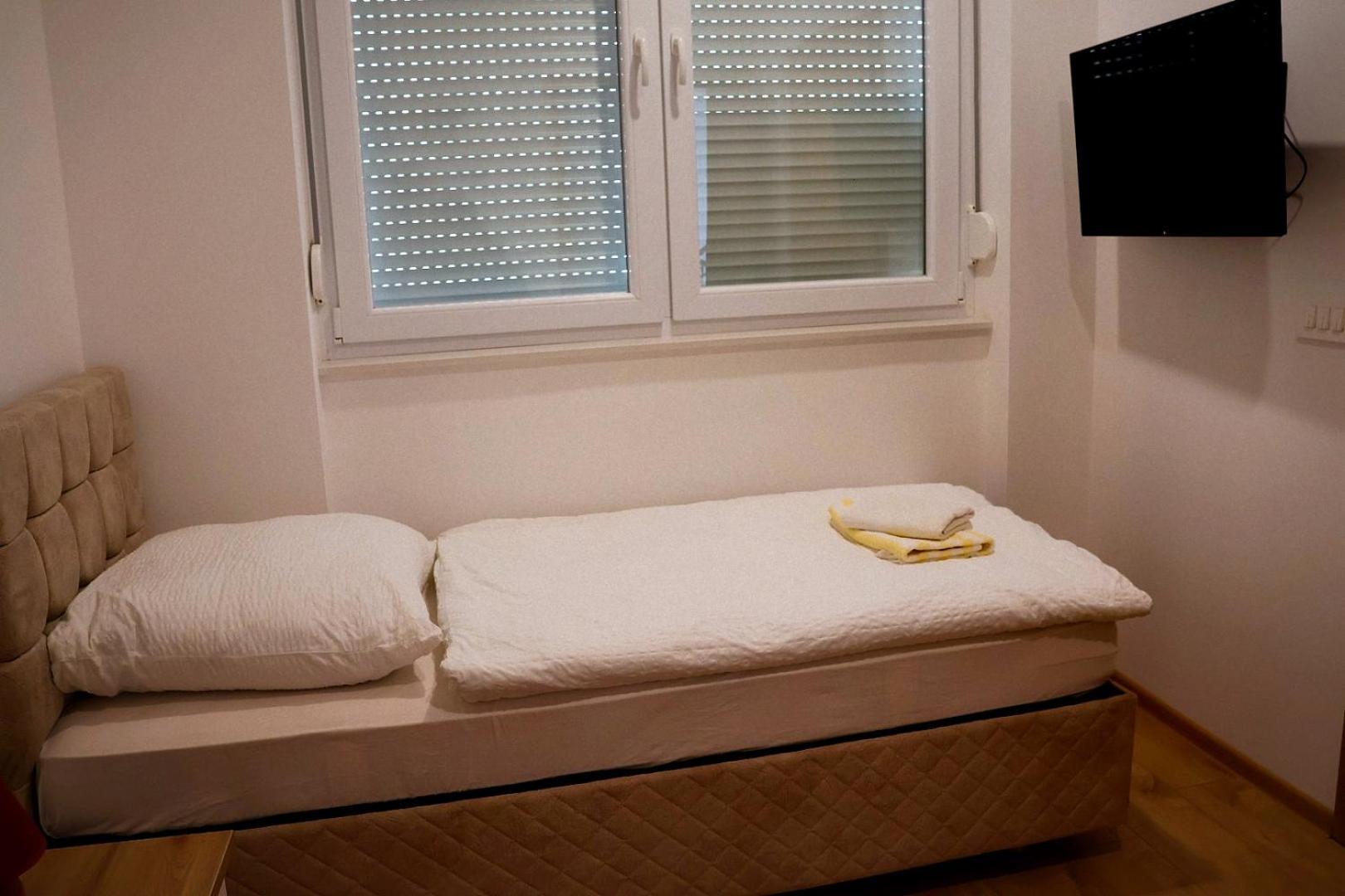 Apartments and rooms Monaco