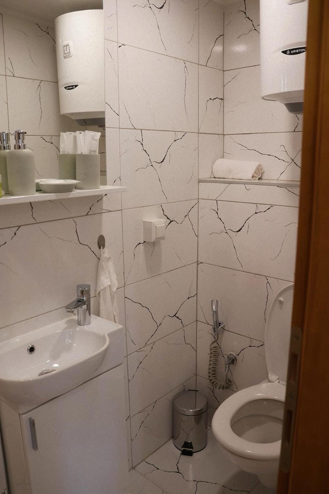 Apartments and rooms Monaco