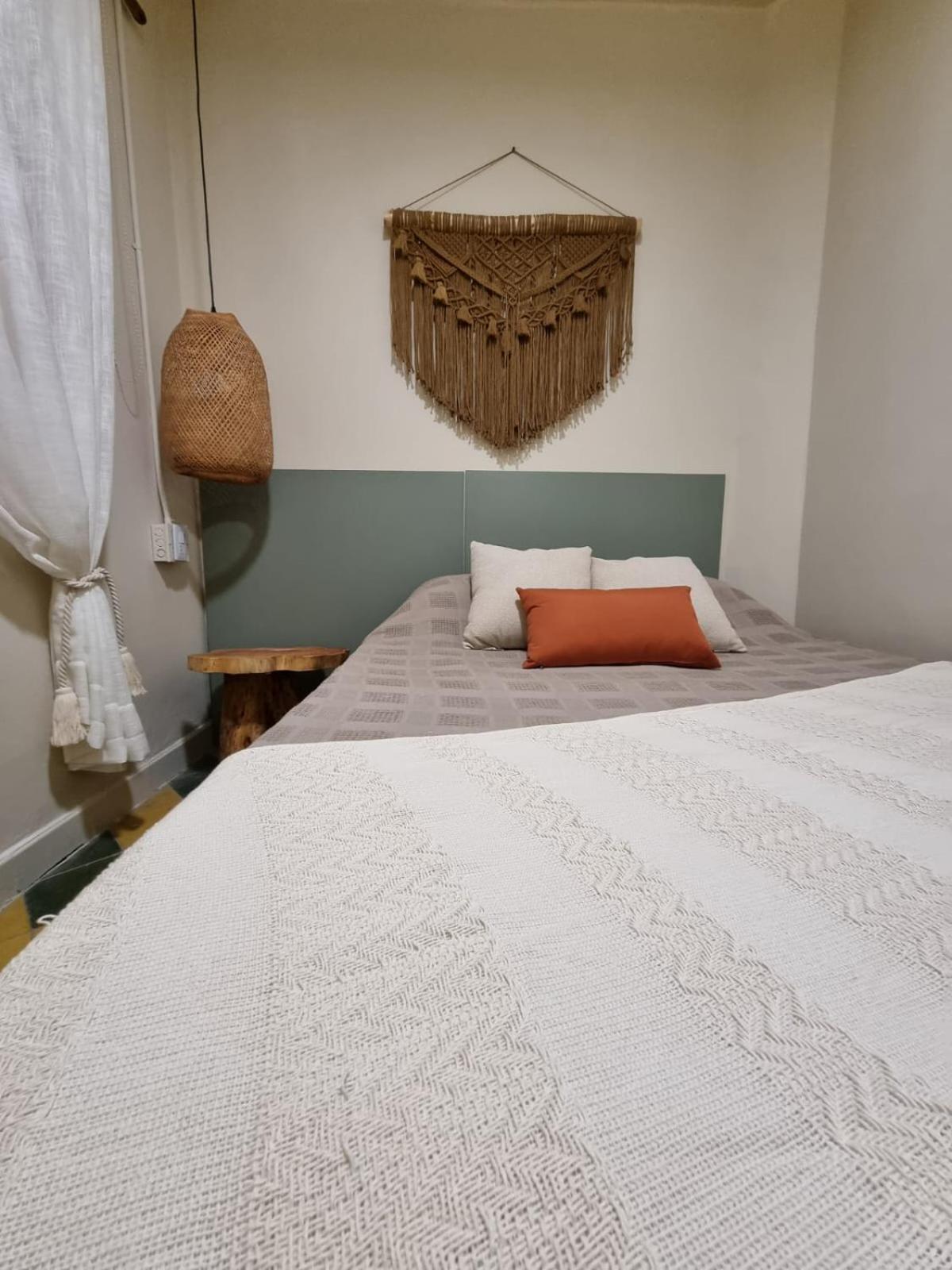 Mascomunal hostel