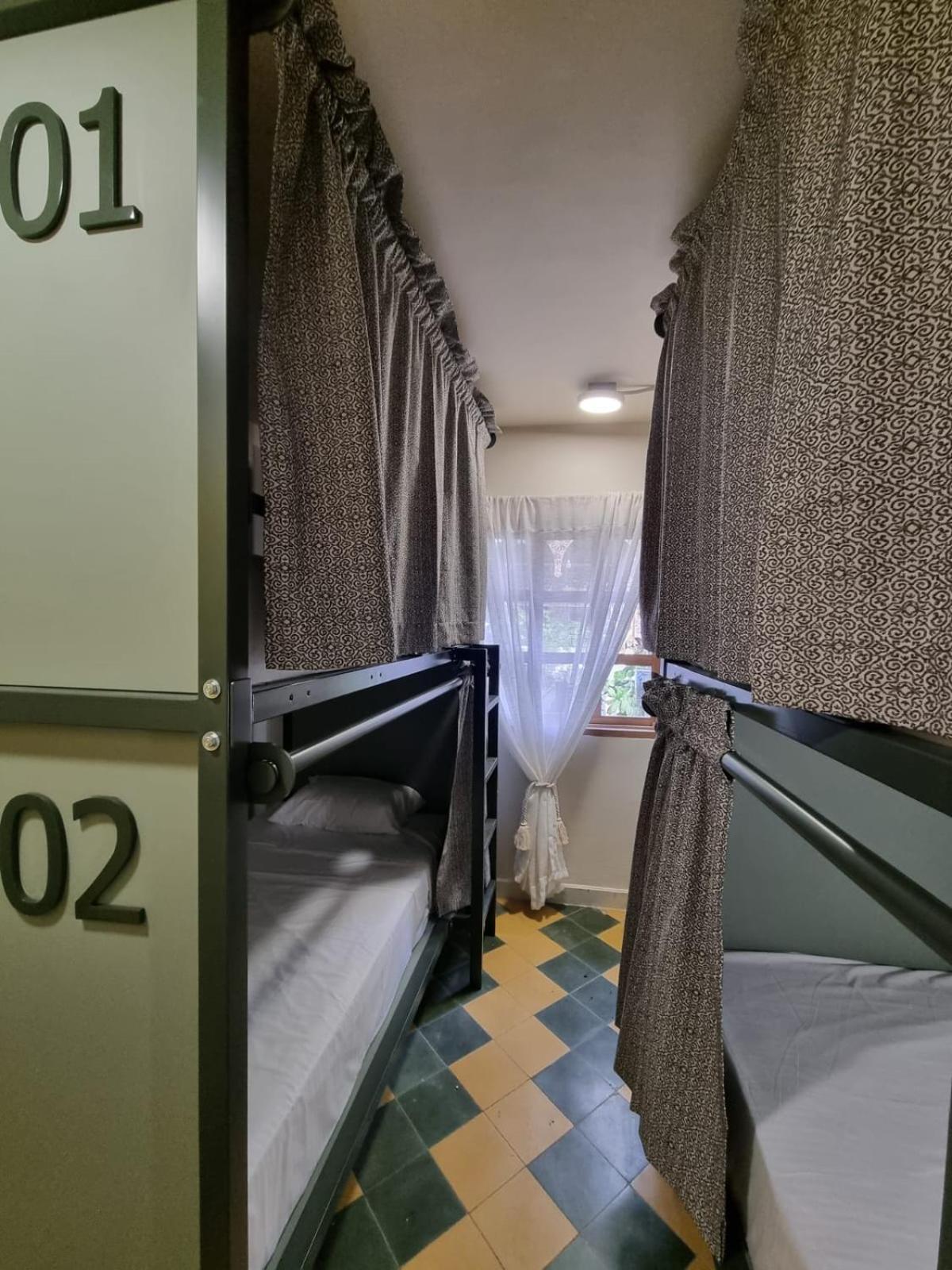 Mascomunal hostel