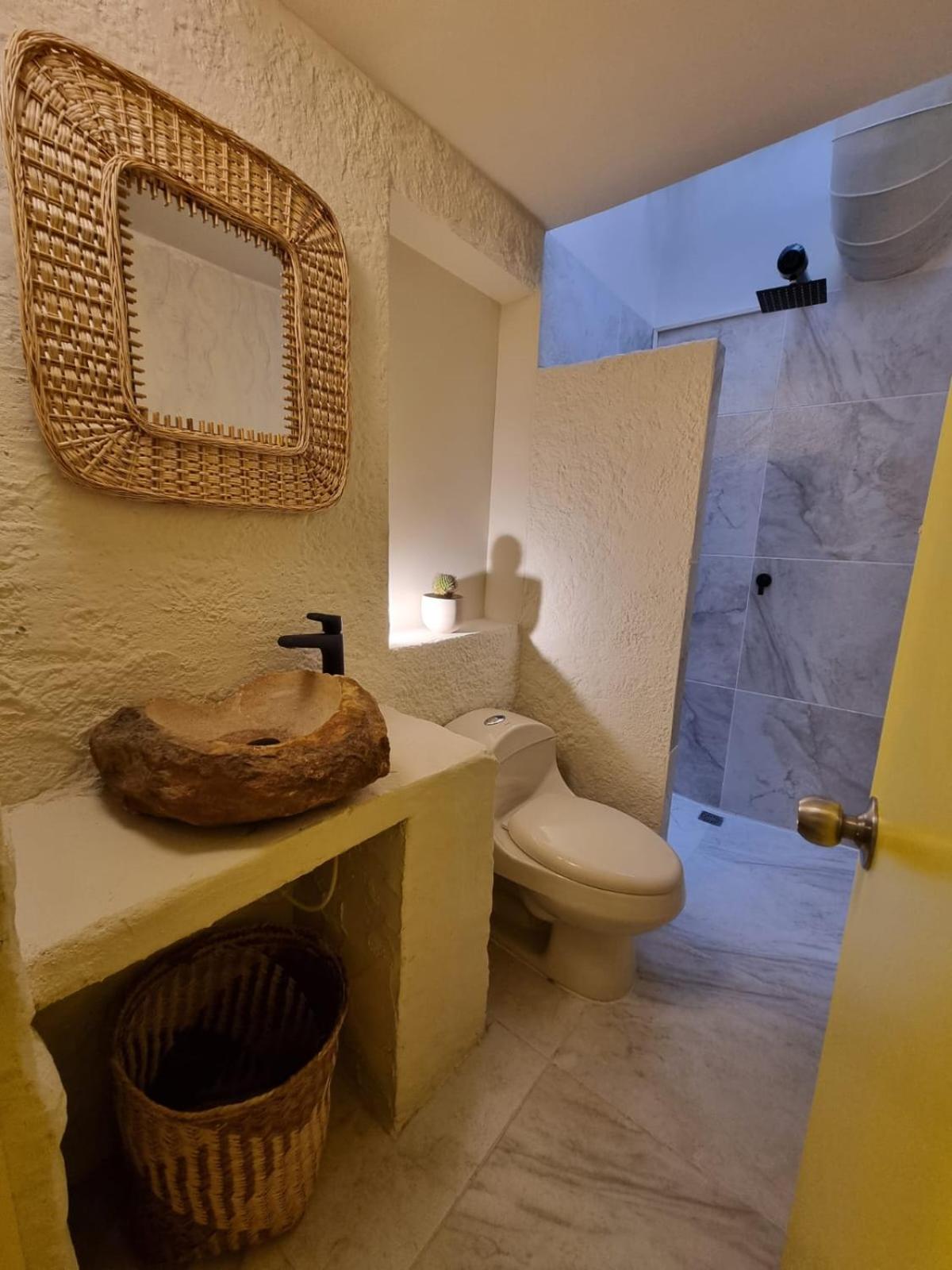 Mascomunal hostel