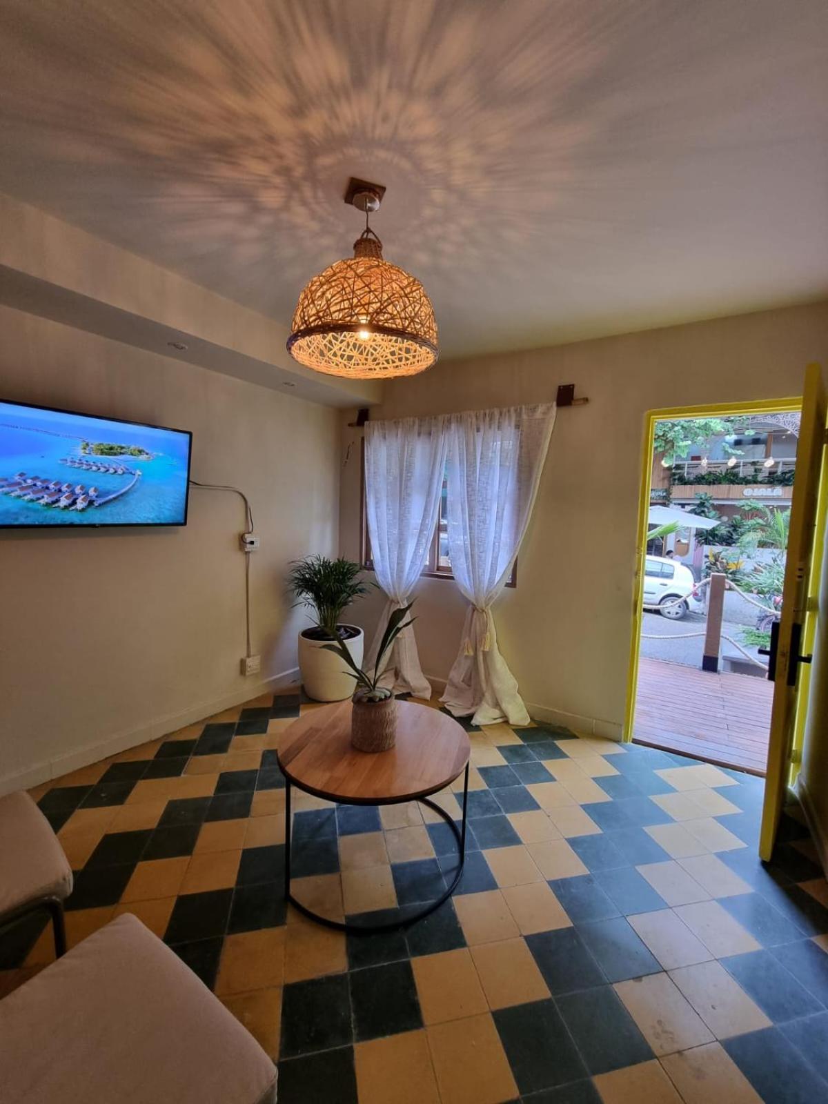 Mascomunal hostel
