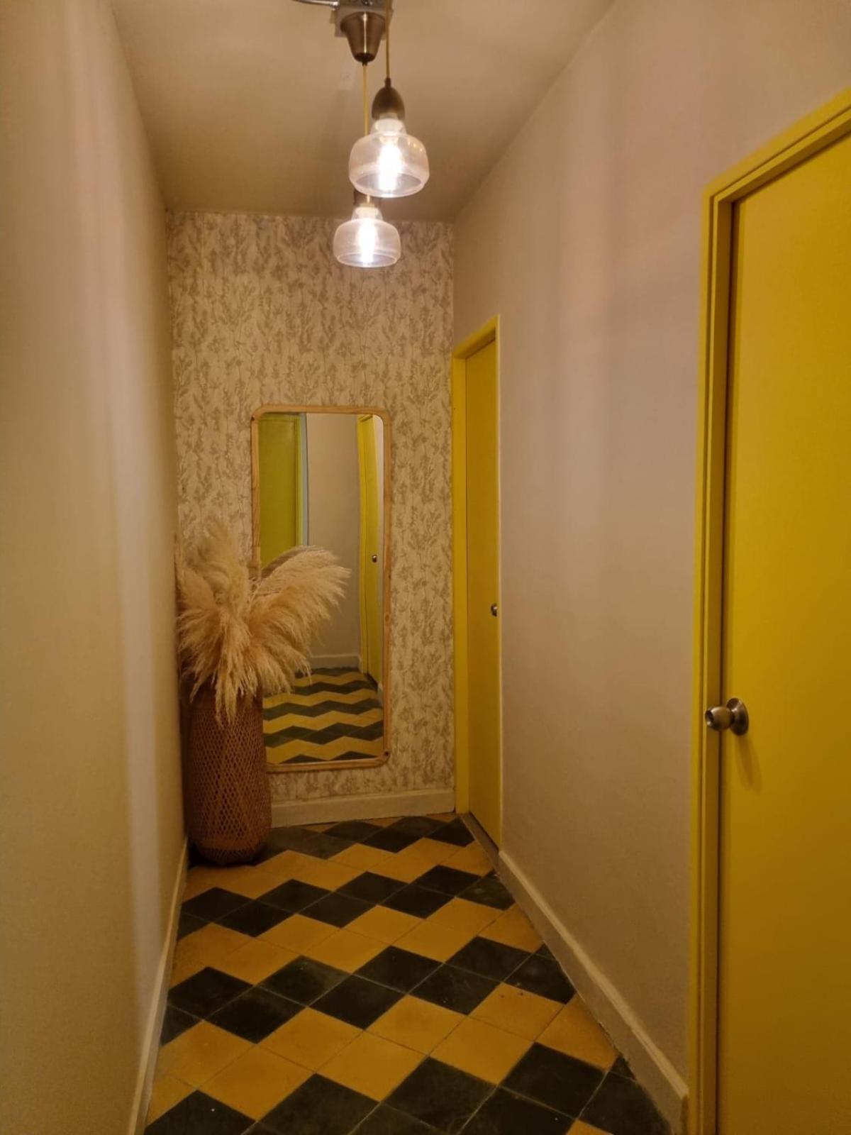 Mascomunal hostel