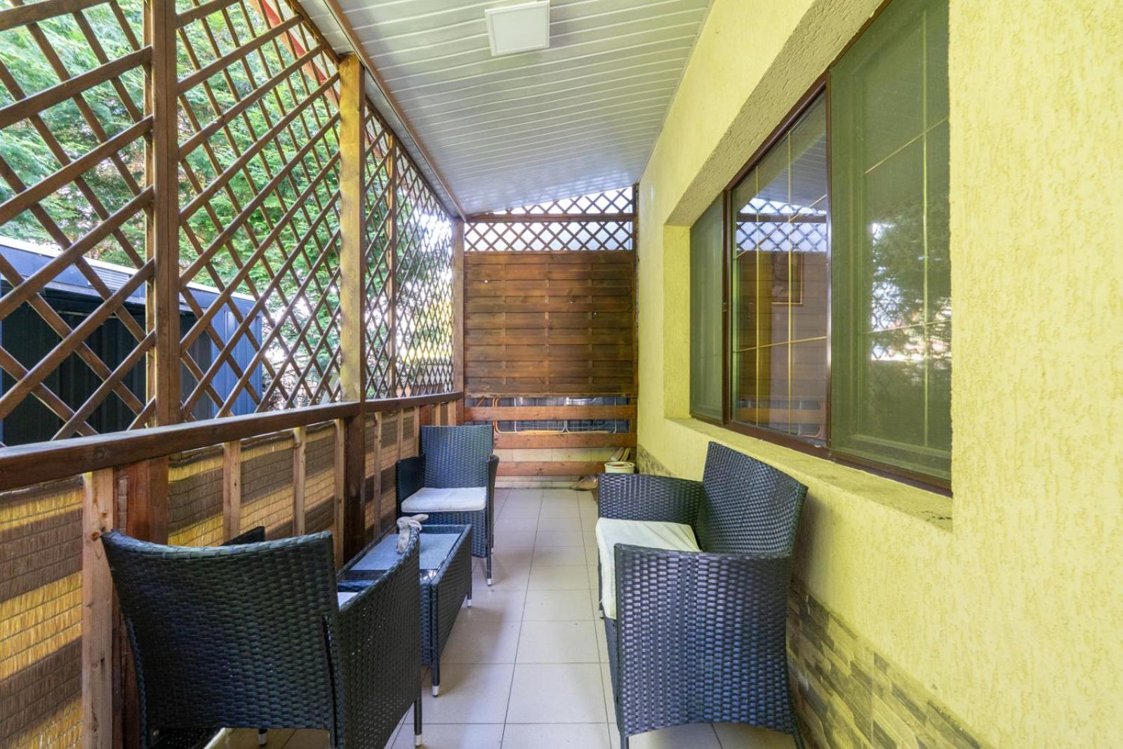 FarawayHomes Aparthotel Near Vienna Airport - Anytime Self Check-In