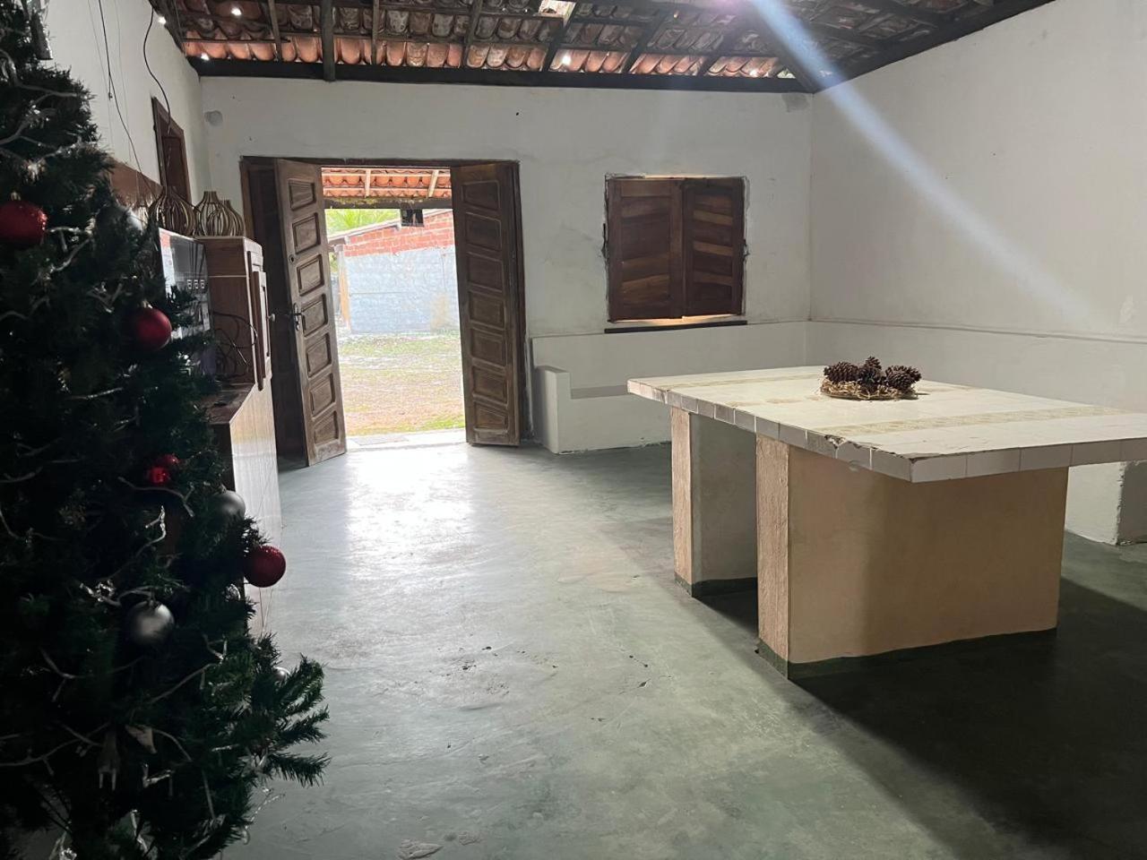Casa frente ao mar com piscina