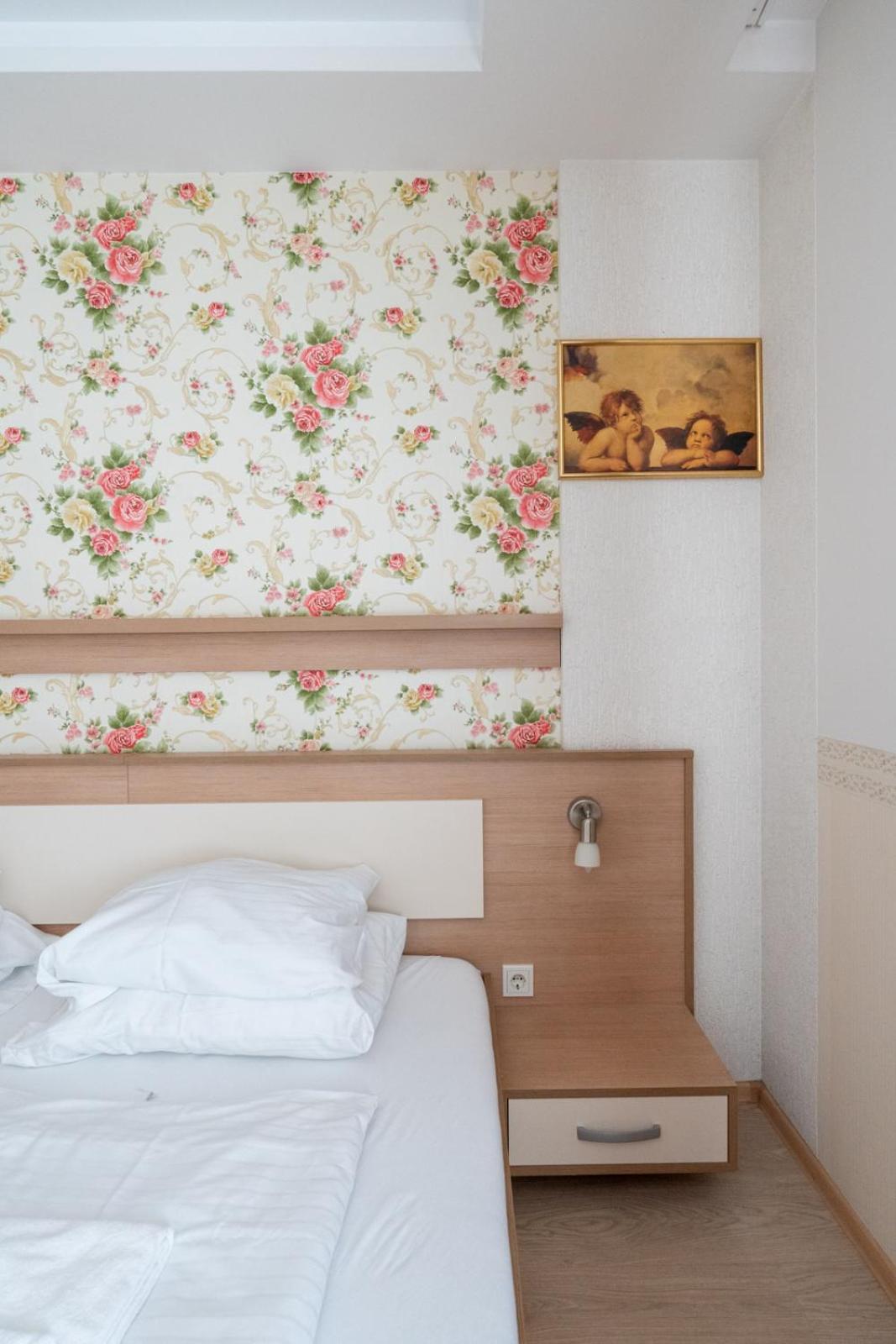 FarawayHomes Aparthotel Near Vienna Airport - Anytime Self Check-In