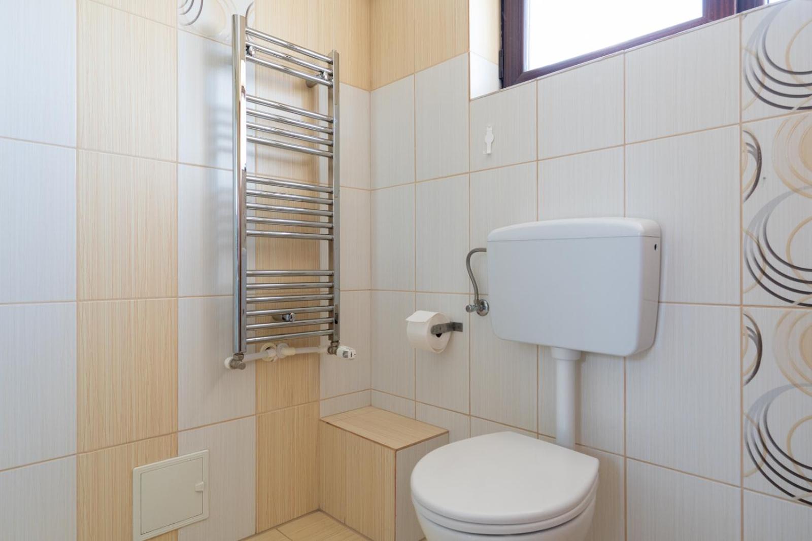 FarawayHomes Aparthotel Near Vienna Airport - Anytime Self Check-In