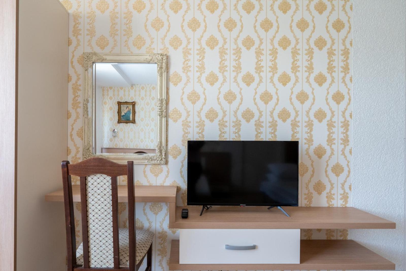 FarawayHomes Aparthotel Near Vienna Airport - Anytime Self Check-In