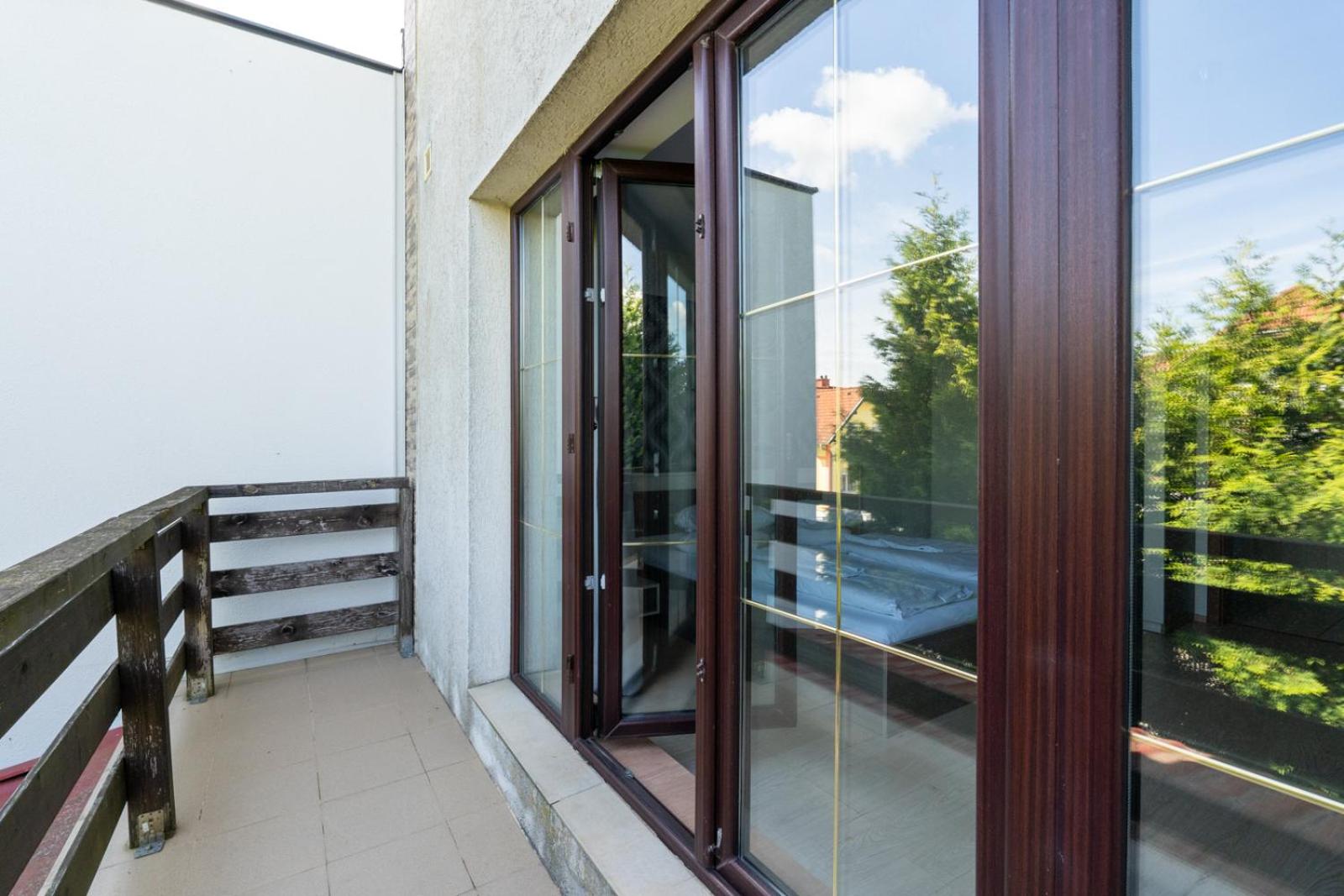 FarawayHomes Aparthotel Near Vienna Airport - Anytime Self Check-In