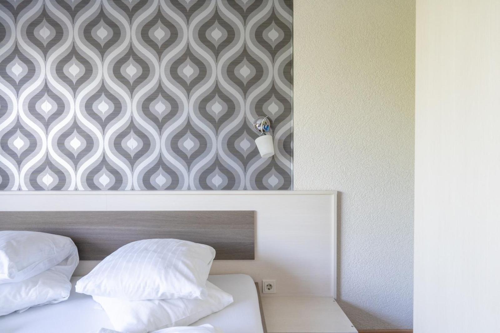 FarawayHomes Aparthotel Near Vienna Airport - Anytime Self Check-In