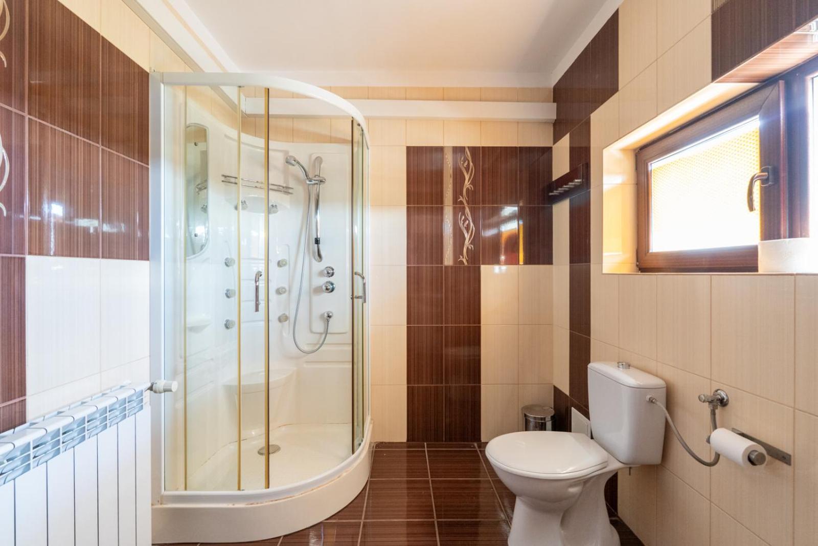 FarawayHomes Aparthotel Near Vienna Airport - Anytime Self Check-In