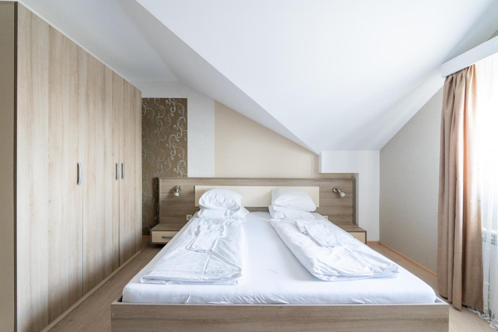 FarawayHomes Aparthotel Near Vienna Airport - Anytime Self Check-In