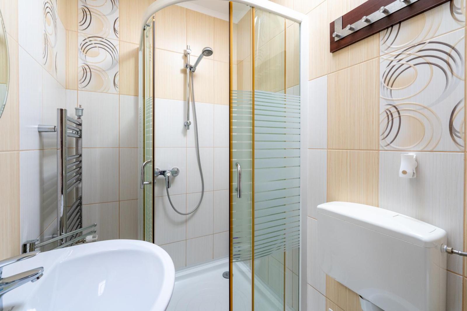 FarawayHomes Aparthotel Near Vienna Airport - Anytime Self Check-In