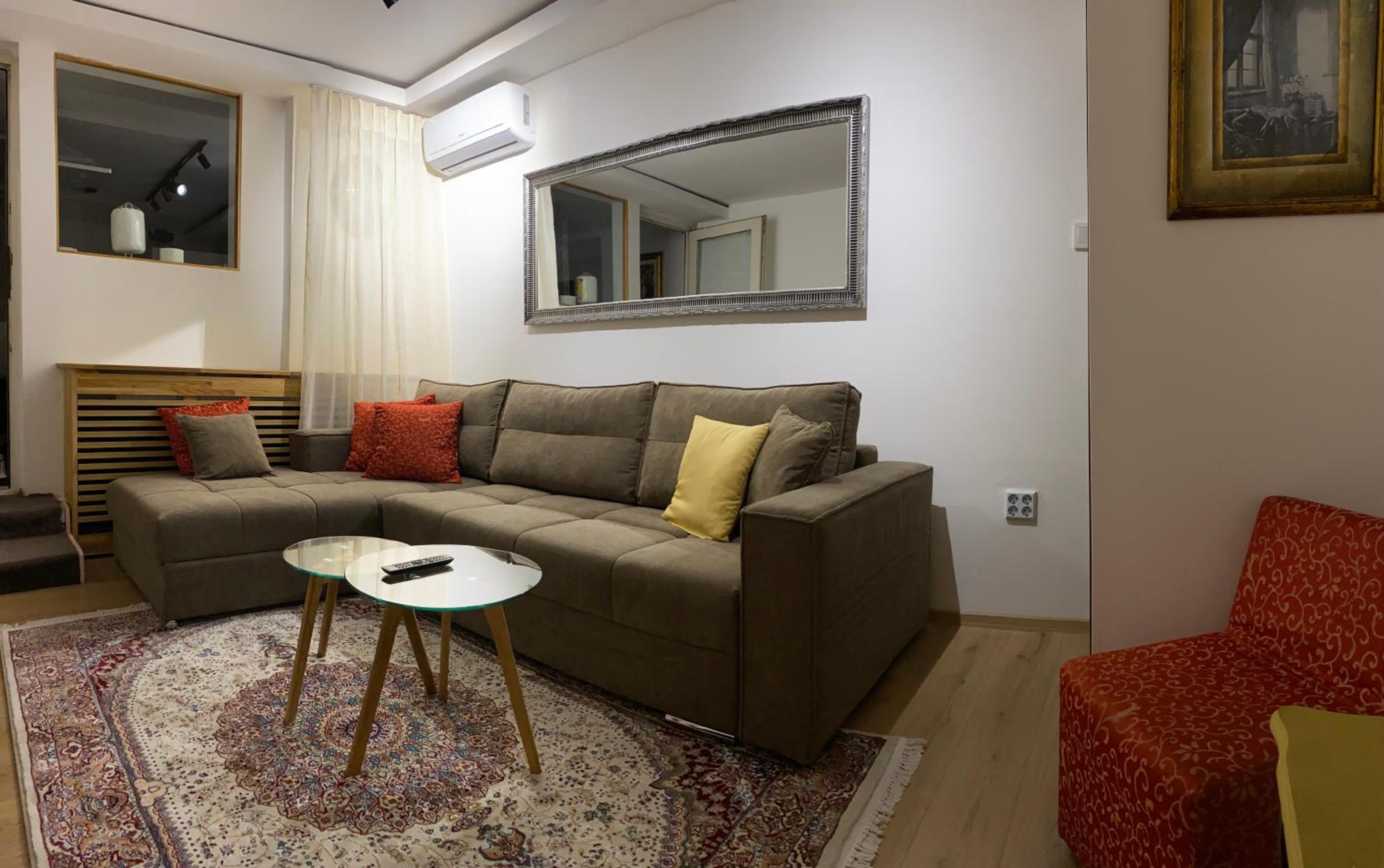 Deenco apartment