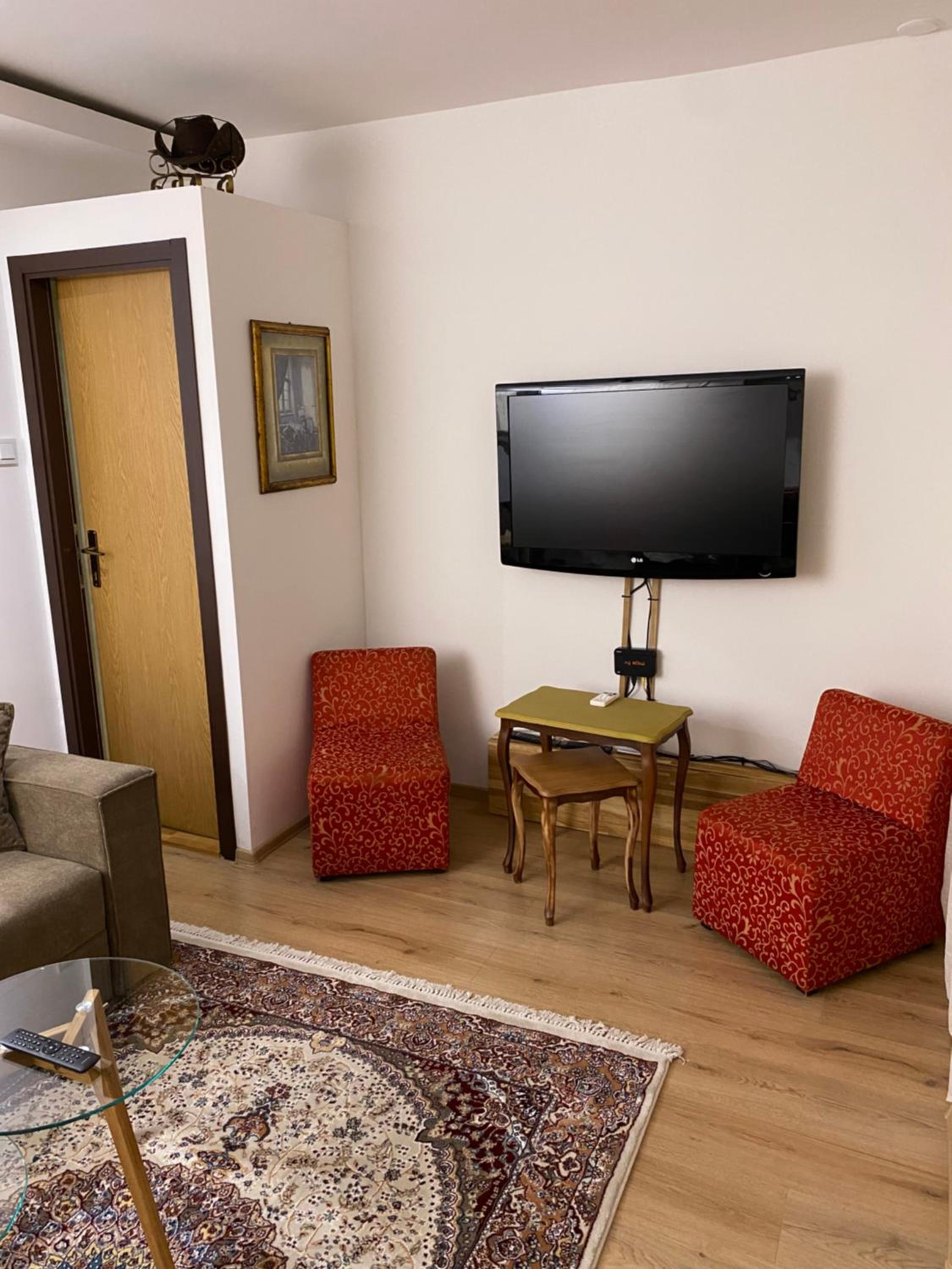 Deenco apartment